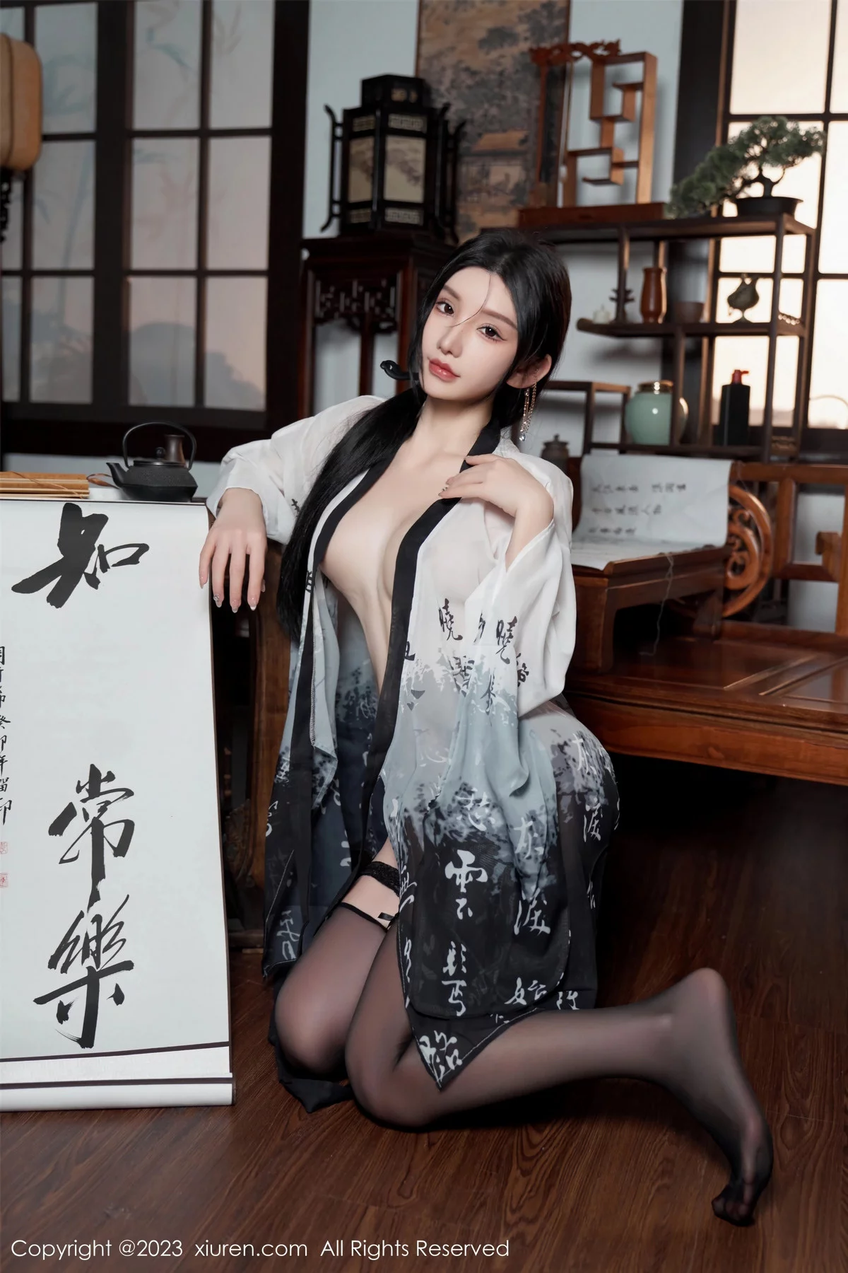 [秀人网] 2023.12.29 No.7891 周于希Sally 美臀古装  第3张