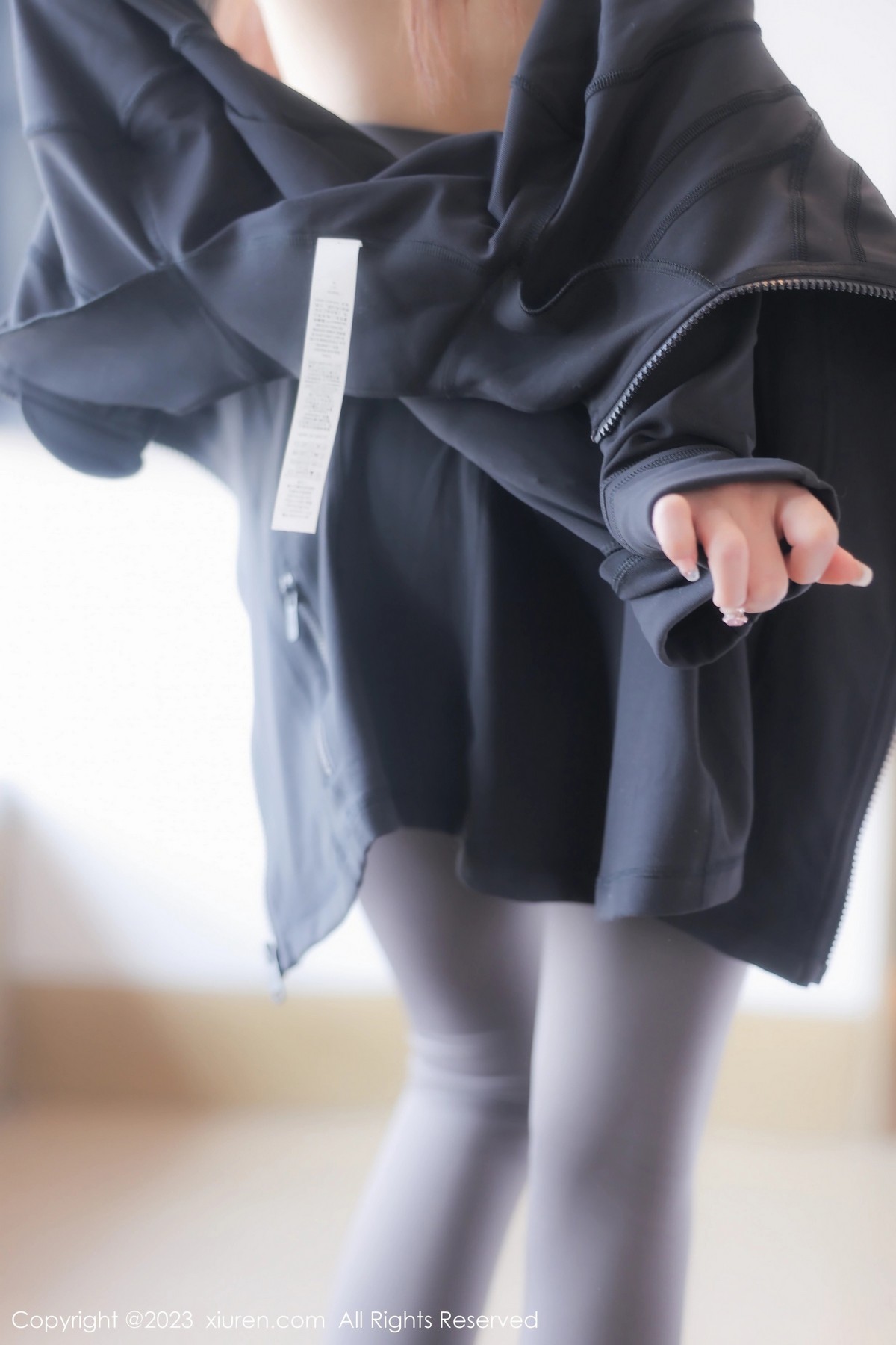 [秀人网] 2023.06.30 No.7001 汐汐baby 运动美腿  第35张