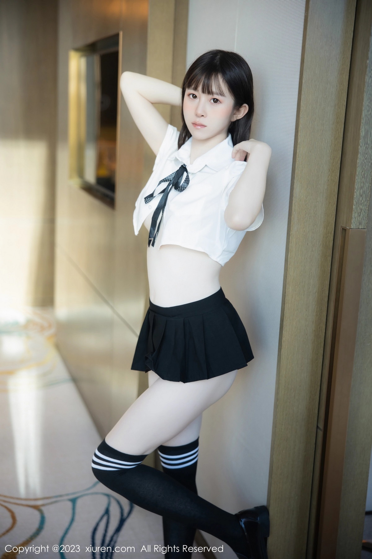 [秀人网] 2023.10.19 No.7534 林悠悠 清纯美腿  第26张