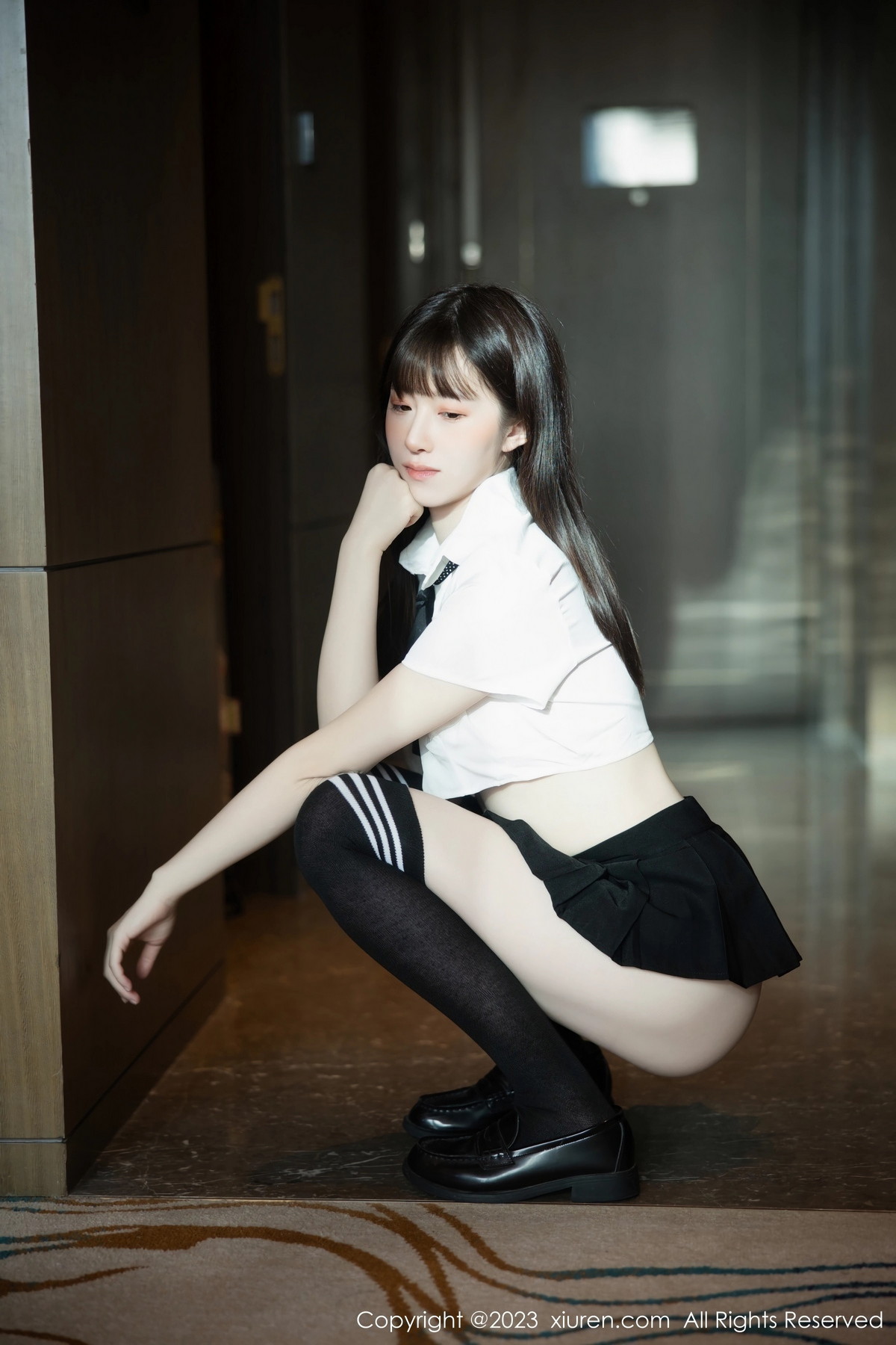 [秀人网] 2023.10.19 No.7534 林悠悠 清纯美腿  第14张