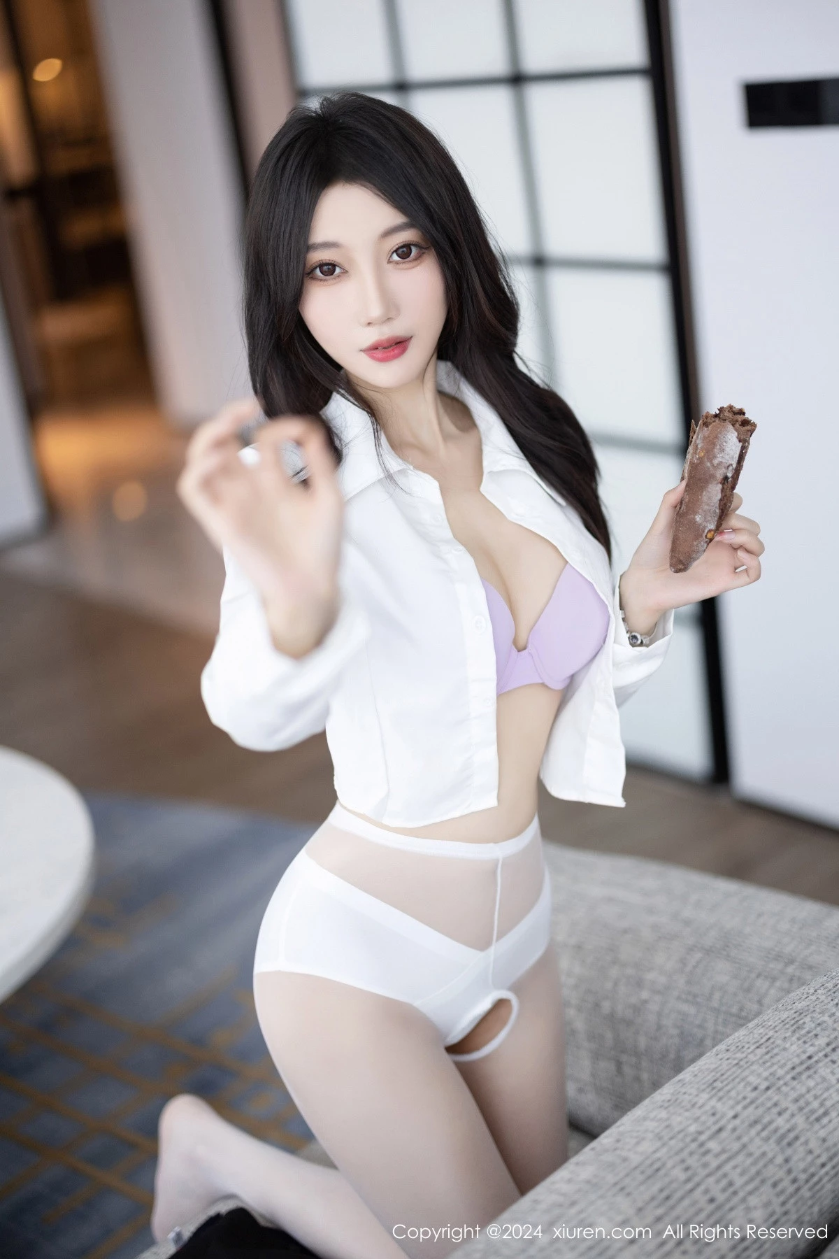 [秀人网] 2024.03.18 No.8247 玥儿玥 丝袜美腿  第55张