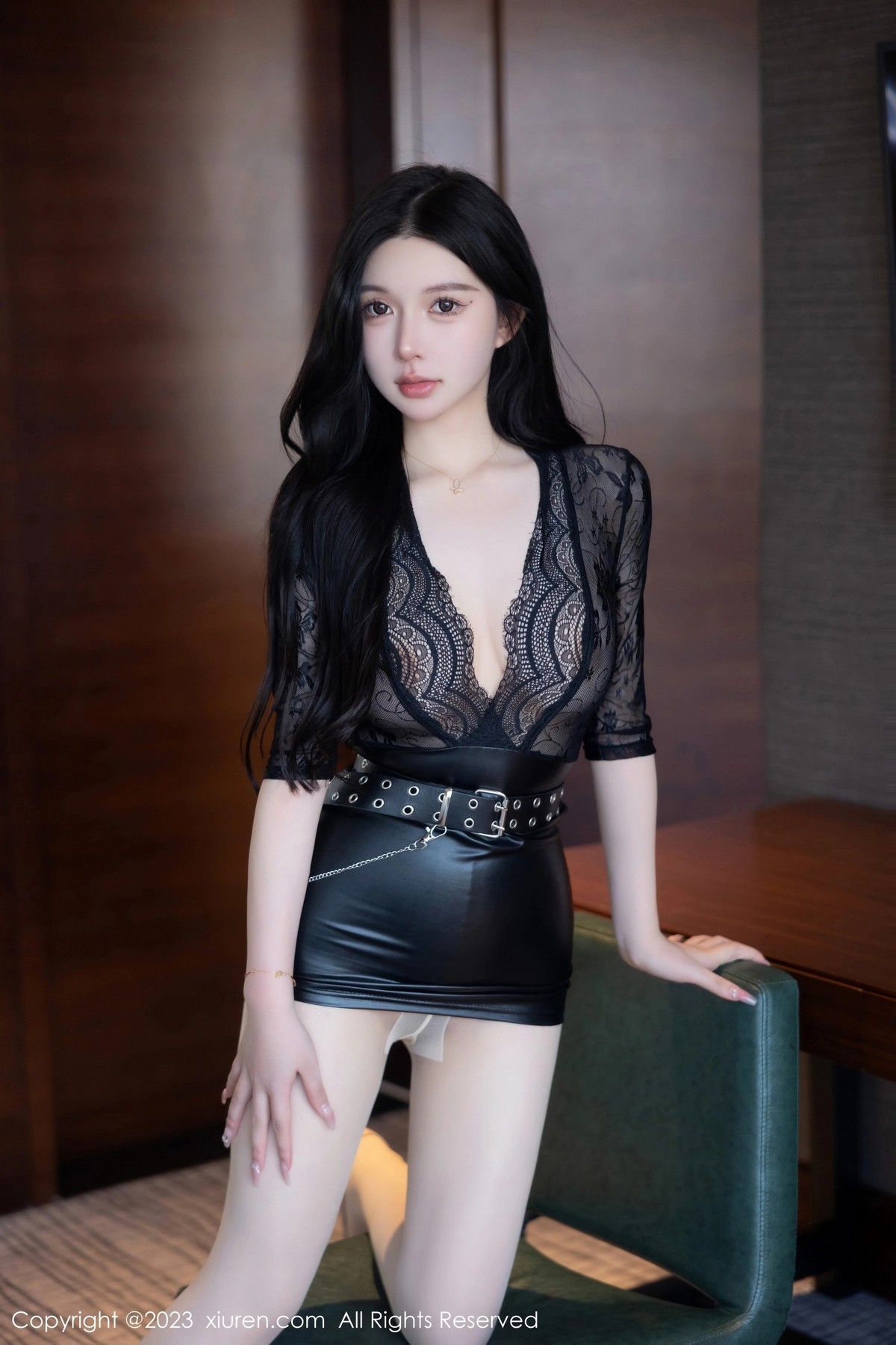 [秀人网] 2023.05.26 No.6810 林珊珊 丝袜美臀  第20张