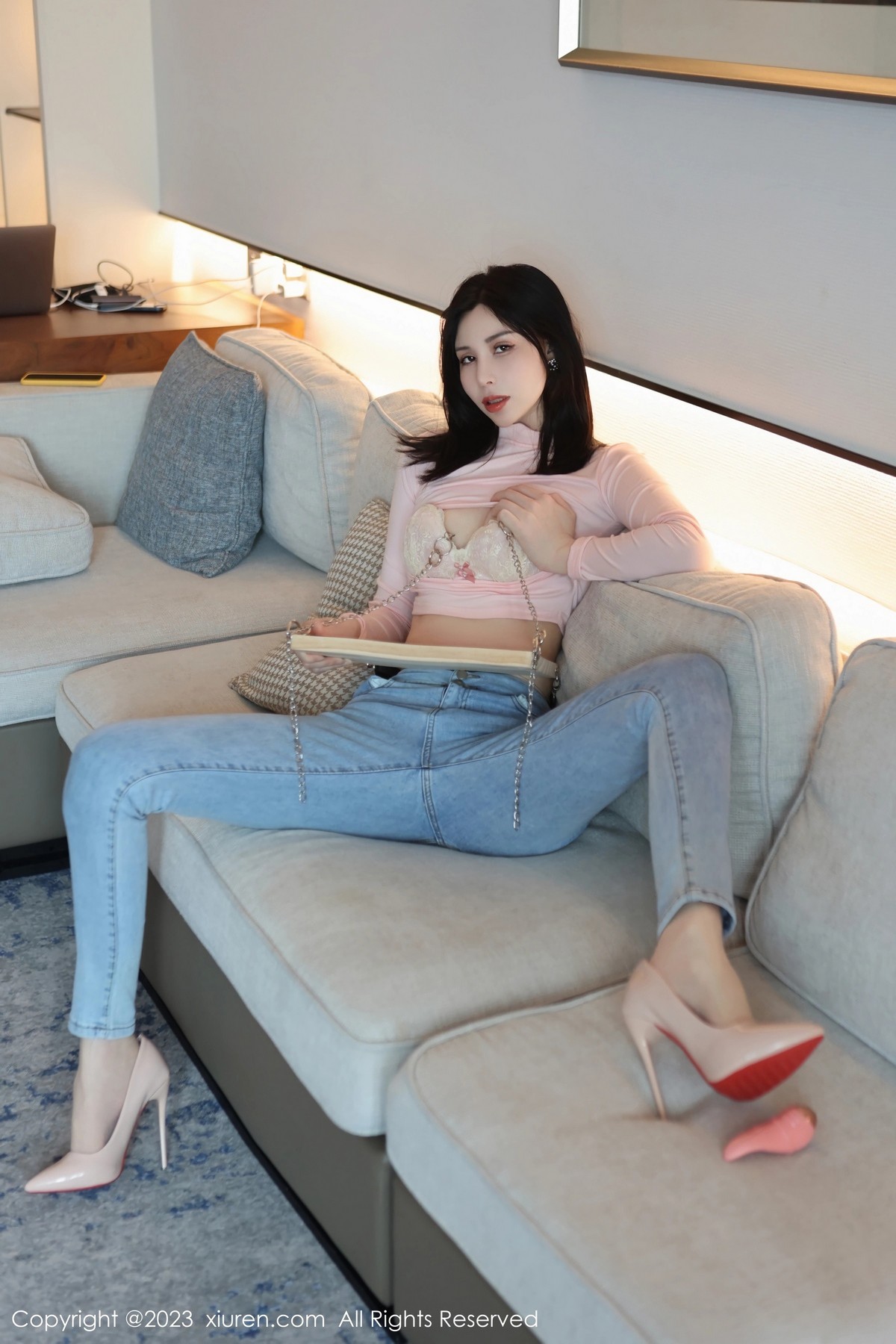 [秀人网] 2023.06.29 No.6992 王曼柔 牛仔裤美腿  第33张