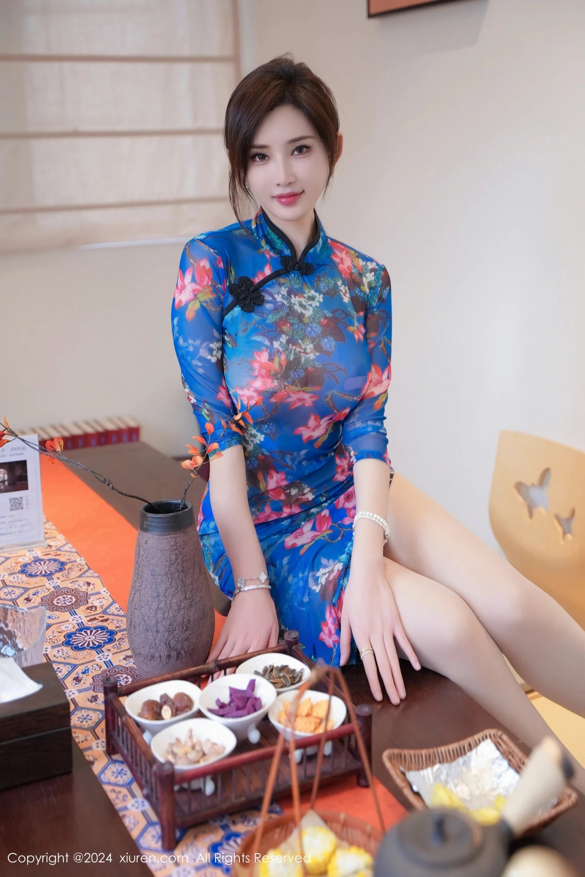 [秀人网] 2024.02.22 No.8127 Carol周妍希X 丝袜美腿  第8张