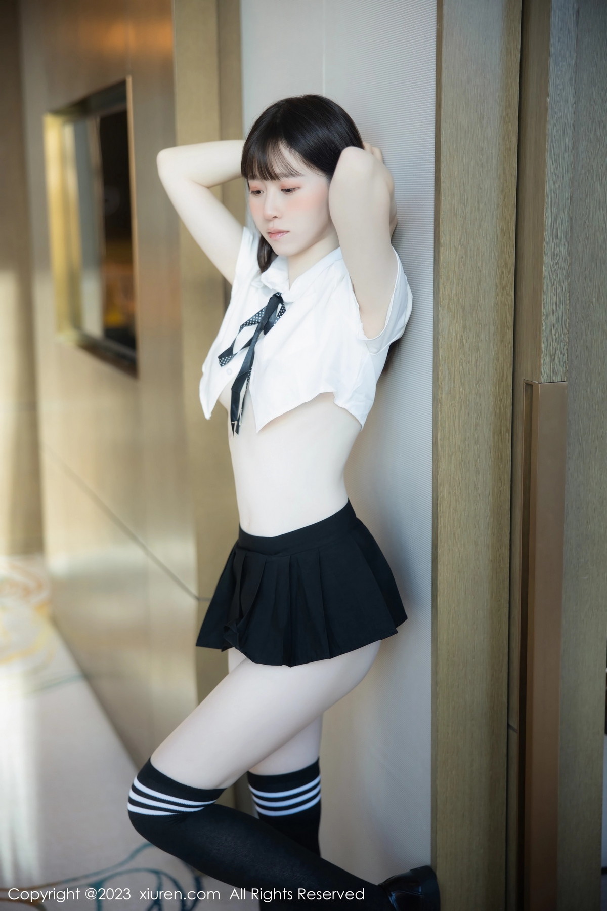 [秀人网] 2023.10.19 No.7534 林悠悠 清纯美腿  第25张
