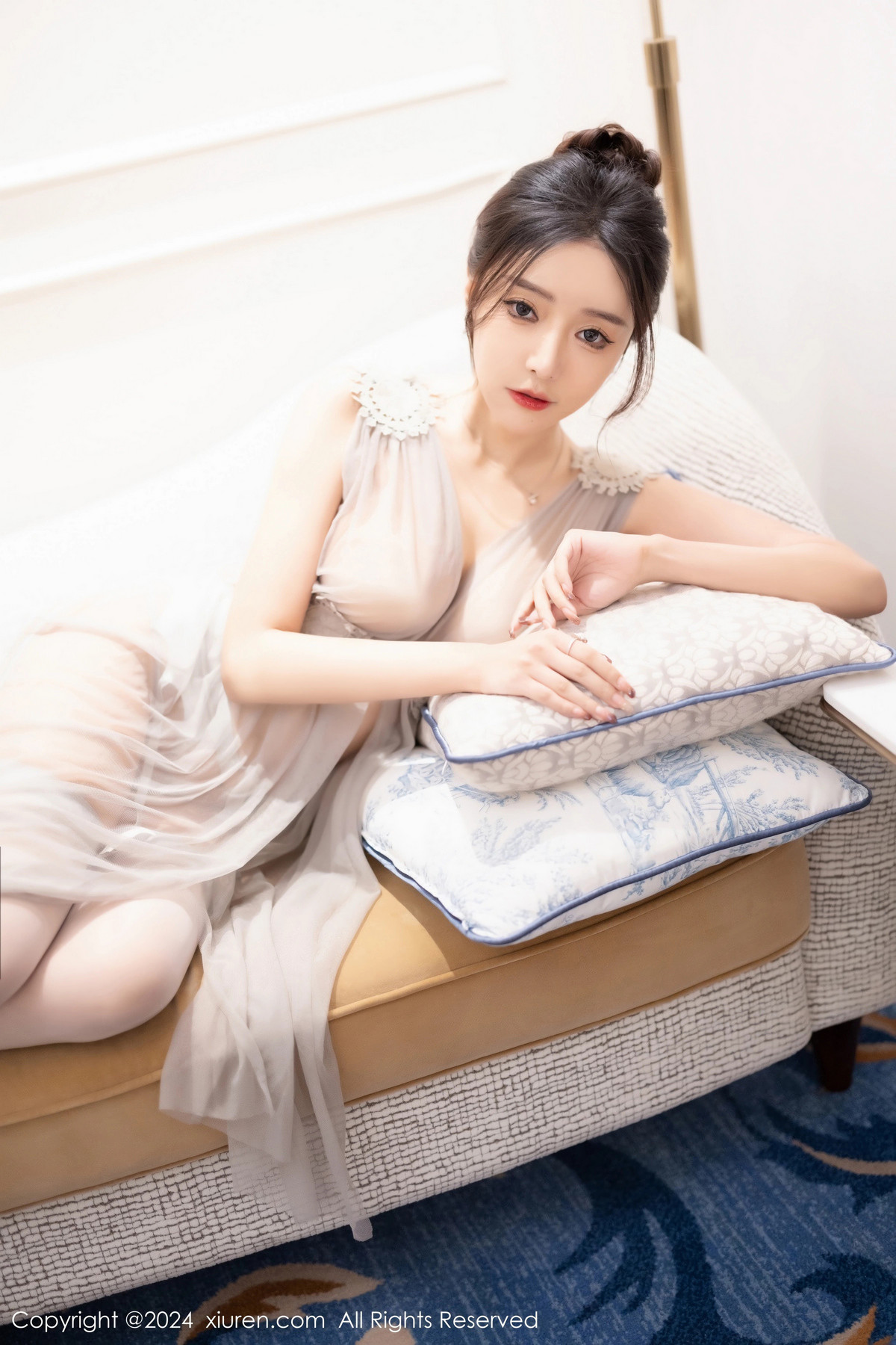 [秀人网] 2024.01.19 No.7991 王馨瑶yanni 长裙美臀  第51张
