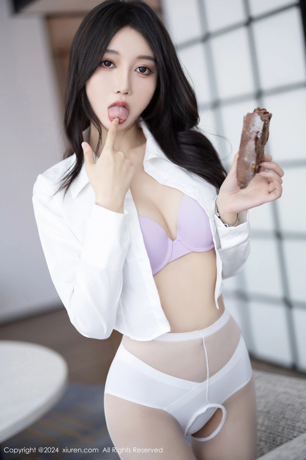 [秀人网] 2024.03.18 No.8247 玥儿玥 丝袜美腿  第56张
