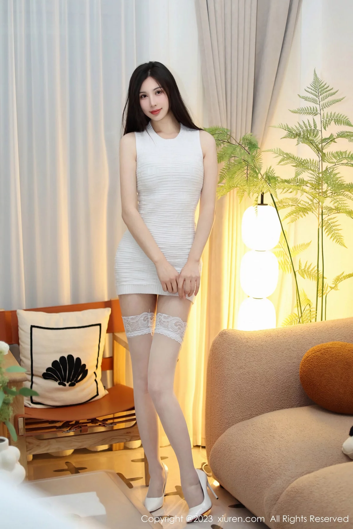 [秀人网] 2023.12.28 No.7880 曼柔 丝袜美腿  第4张