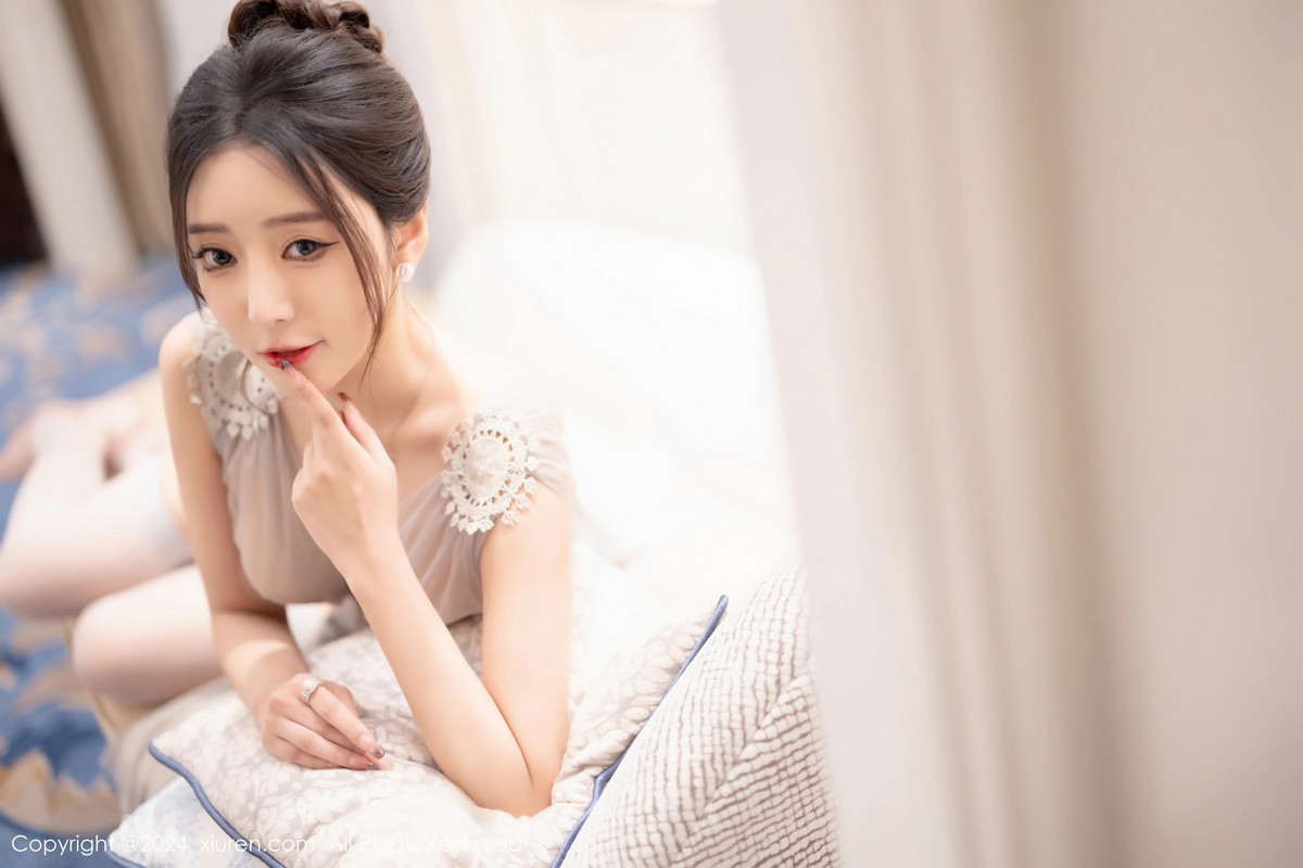 [秀人网] 2024.01.19 No.7991 王馨瑶yanni 长裙美臀  第56张