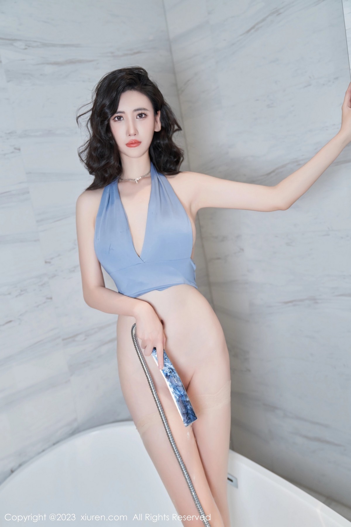 [秀人网] 2023.06.19 No.6936 章芃芃 浴室美腿  第69张