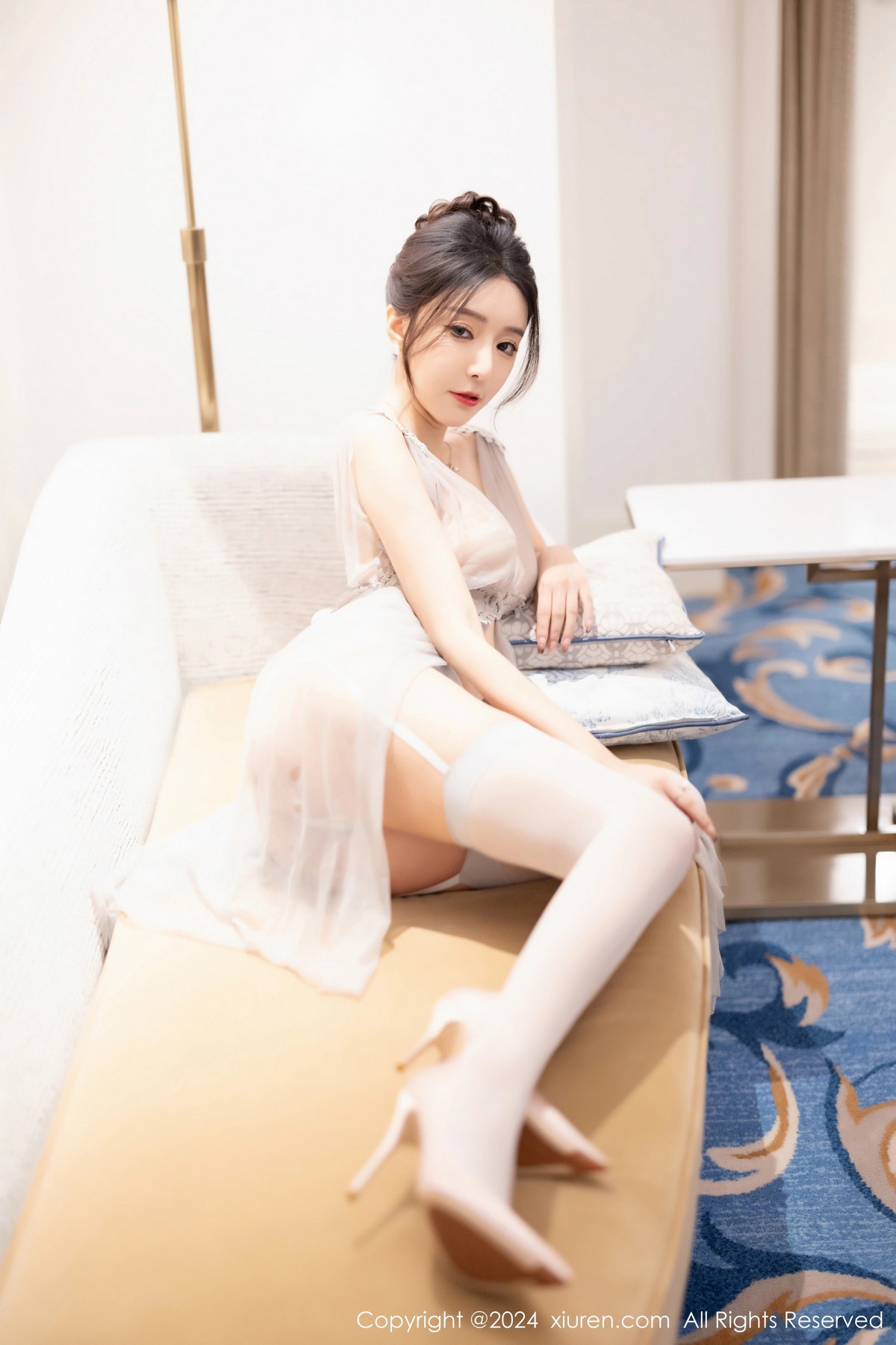 [秀人网] 2024.01.19 No.7991 王馨瑶yanni 长裙美臀  第53张