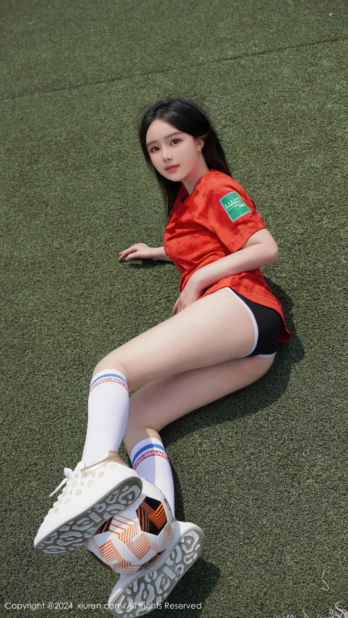 [秀人网] 2024.06.20 No.8733 小薯条nienie 美腿丝袜  第20张