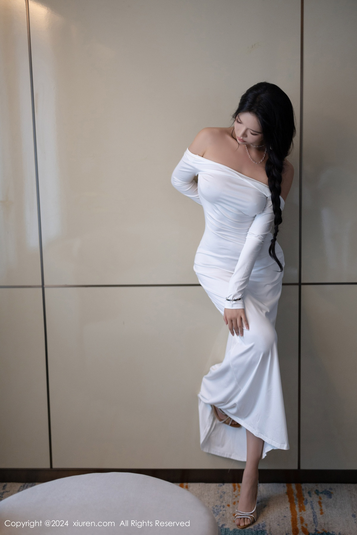 [秀人网] 2024.09.05 No.9115 娜比 黑丝美腿  第7张