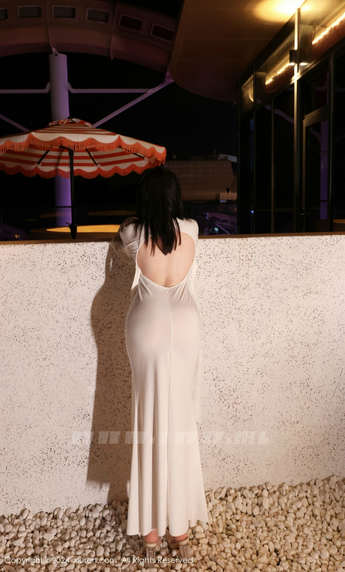 [秀人网] 2024.10.31 No.9376 小薯条nienie 丝袜美腿  第54张