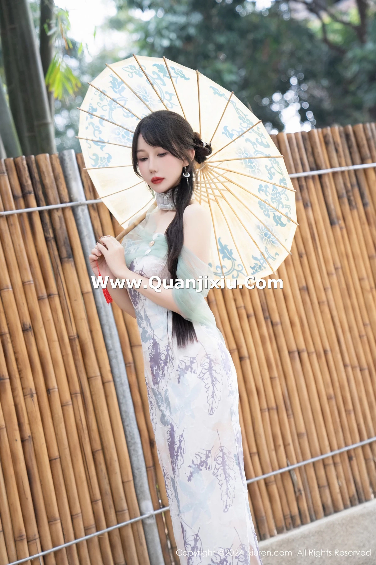 [秀人网] 2024.04.25 No.8448 波巧酱 美腿性感  第45张
