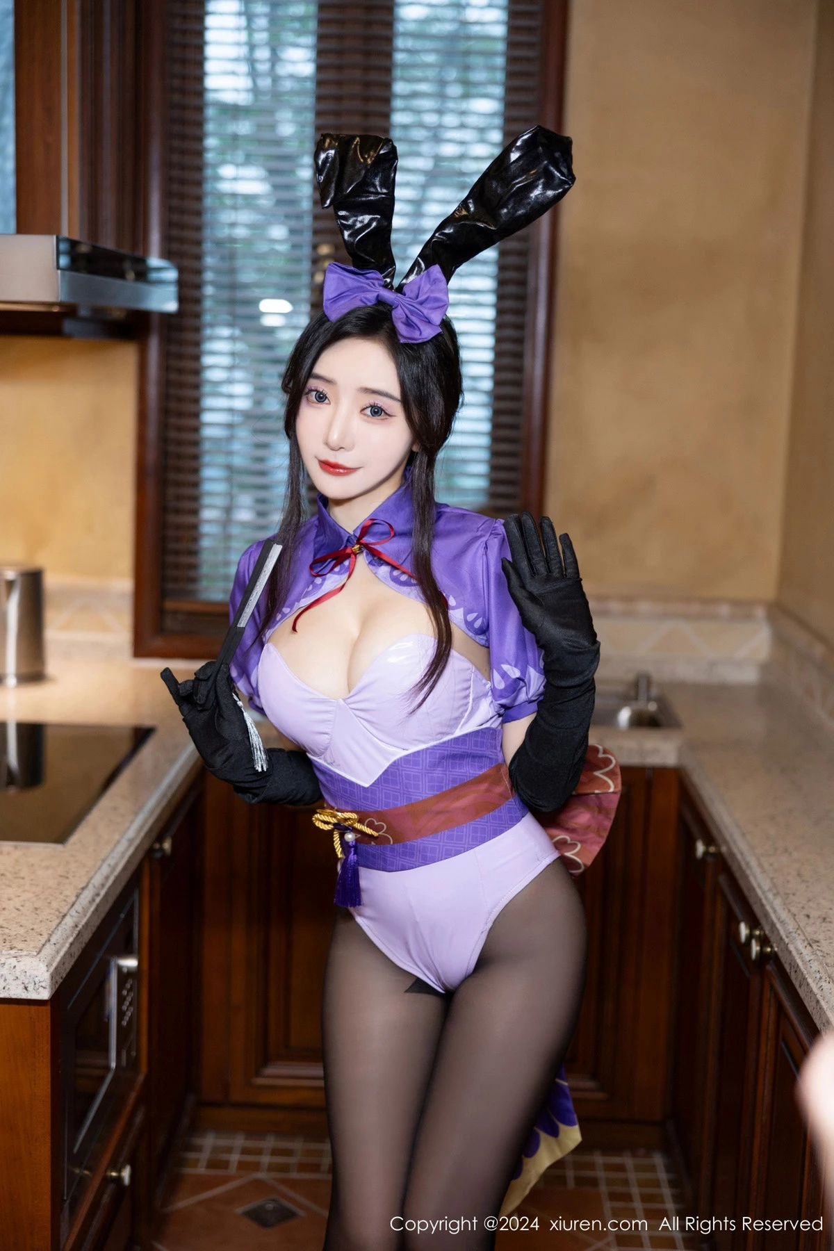 [秀人网] 2024.05.17 No.8562 王馨瑶yanni 黑丝美腿  第26张