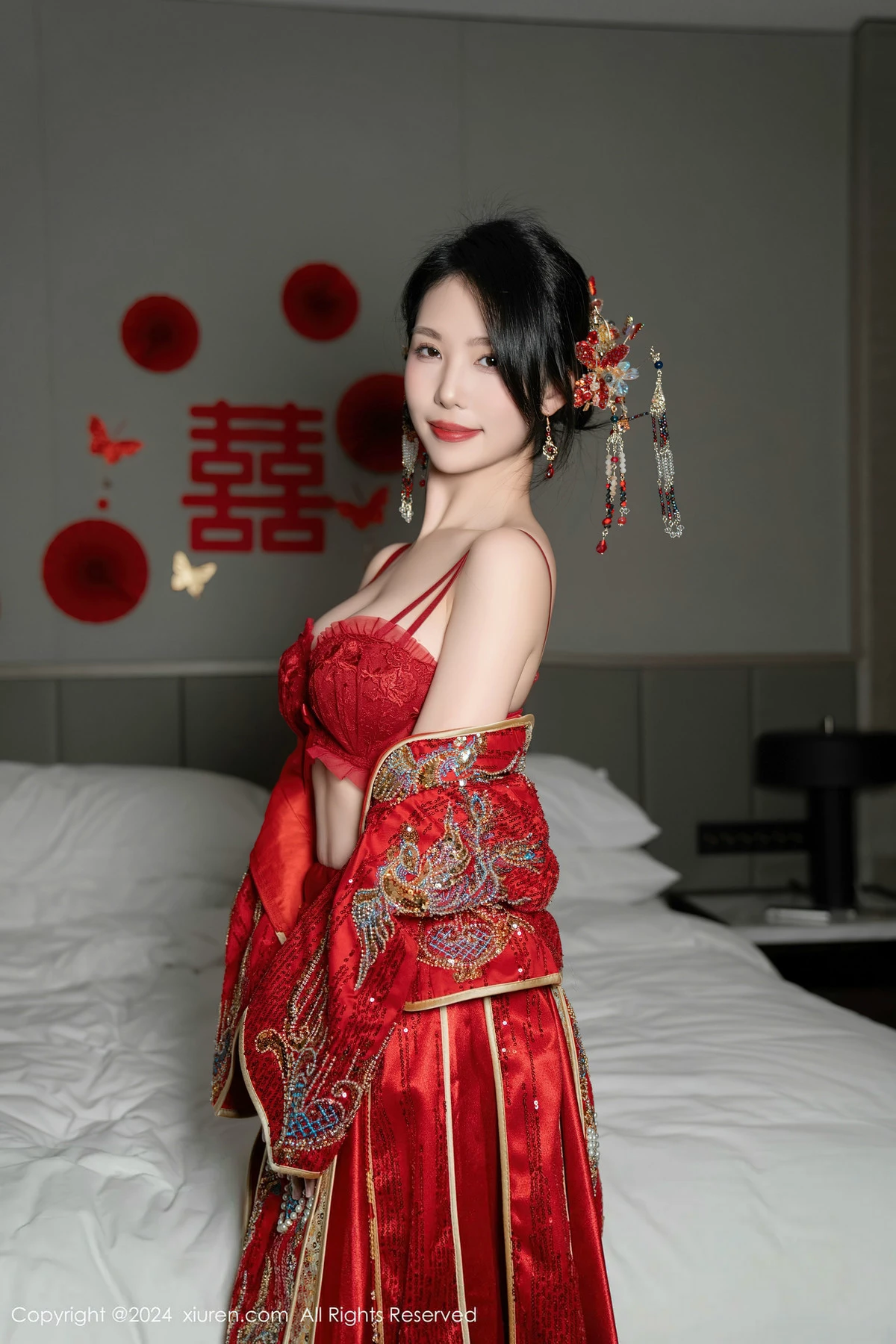 [秀人网] 2024.04.11 No.8376 利世 美腿丝袜  第3张