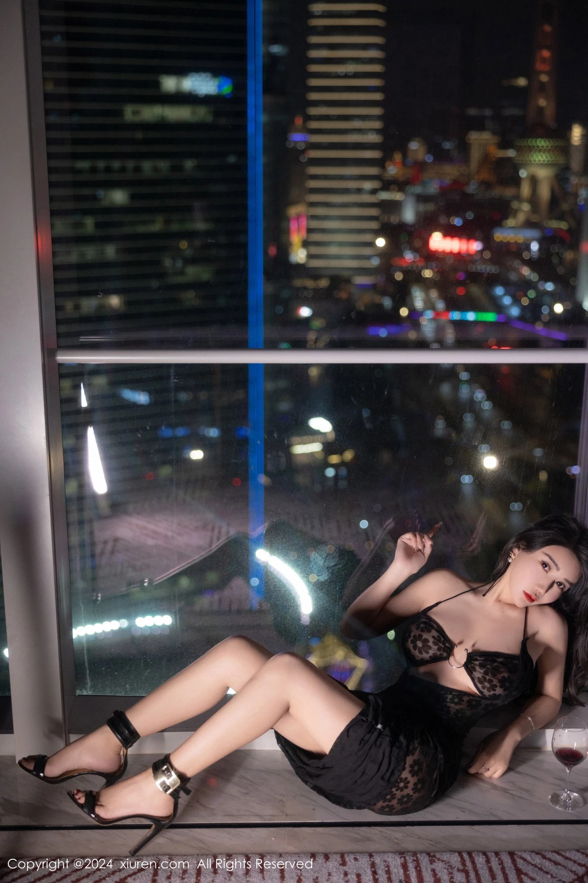 [秀人网] 2024.04.08 No.8355 李若汐 美胸性感  第41张