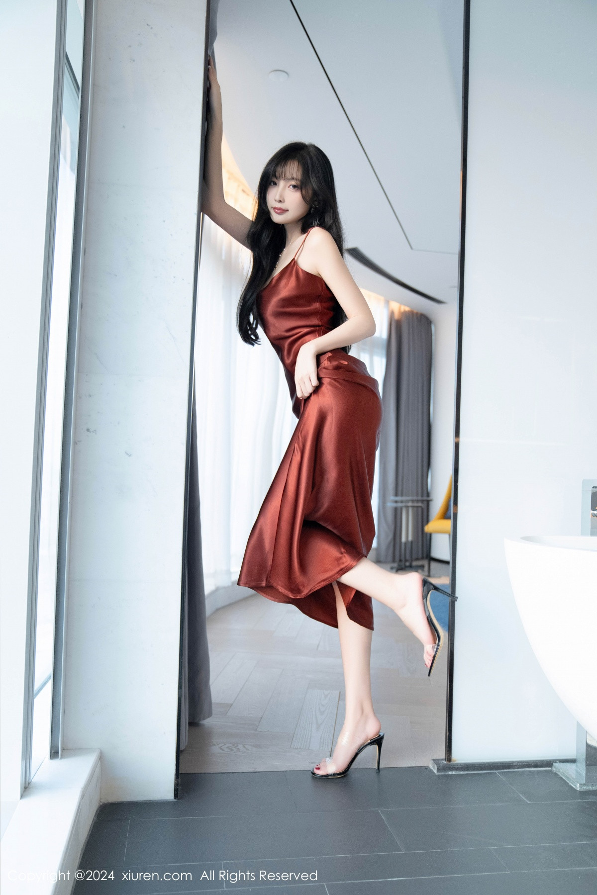 [秀人网] 2024.10.23 No.9336 林星阑 性感美腿  第2张