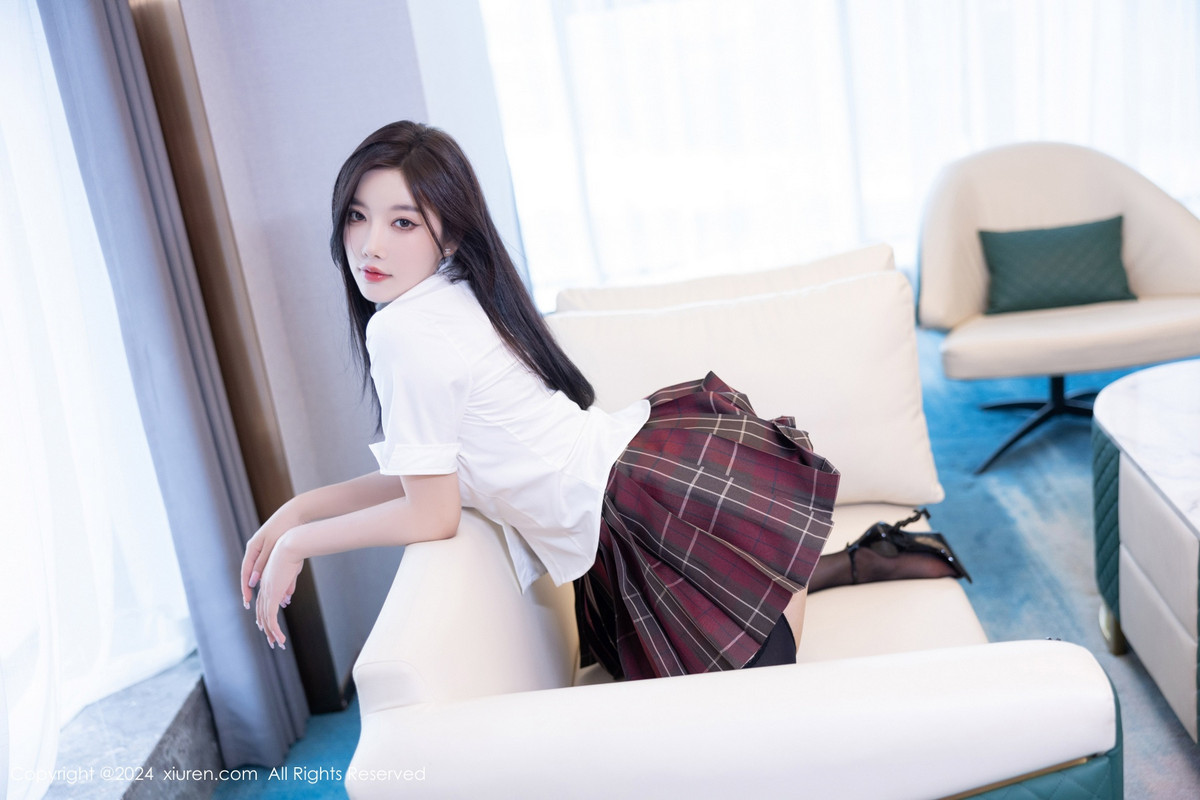 [秀人网] 2024.08.23 No.9064 杨晨晨Yome 黑丝美腿  第59张