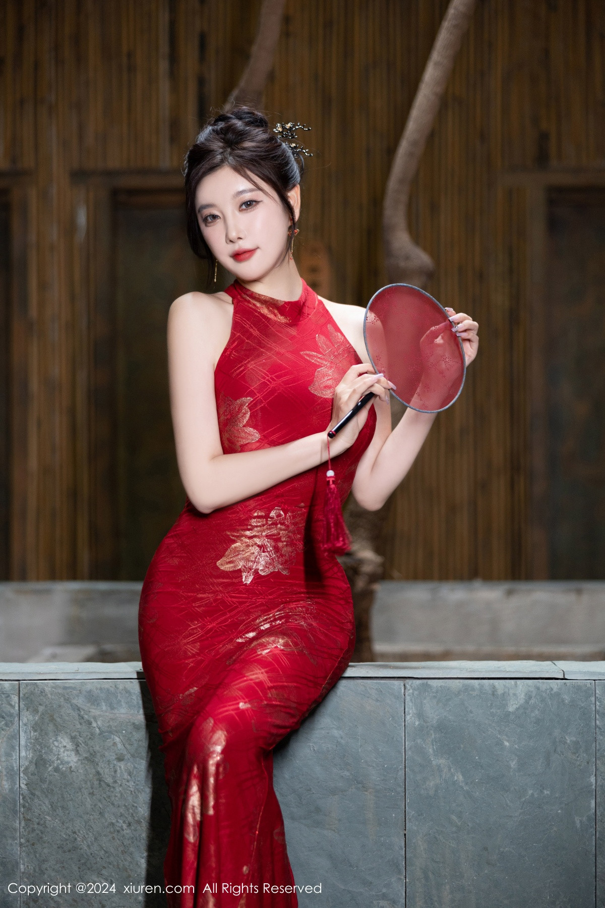 [秀人网] 2024.08.09 No.8996 杨晨晨Yome 黑丝美腿