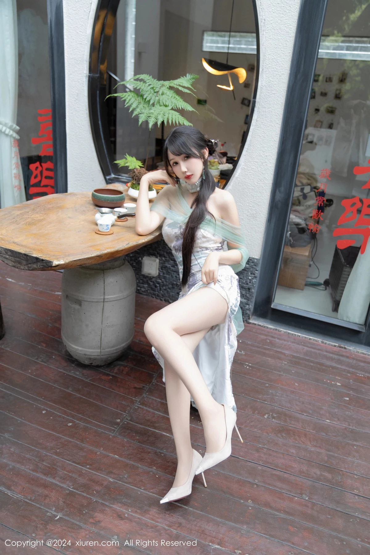 [秀人网] 2024.04.25 No.8448 波巧酱 美腿性感  第59张