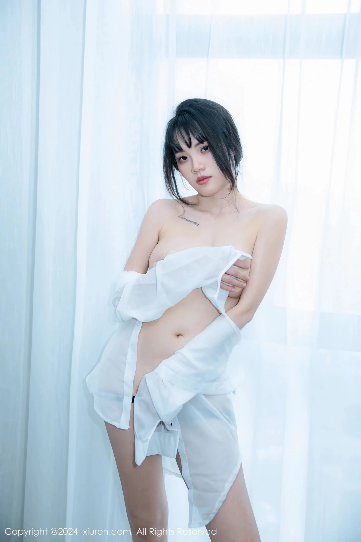 [秀人网] 2024.04.01 No.8320 唐安诺 黑丝美腿  第23张