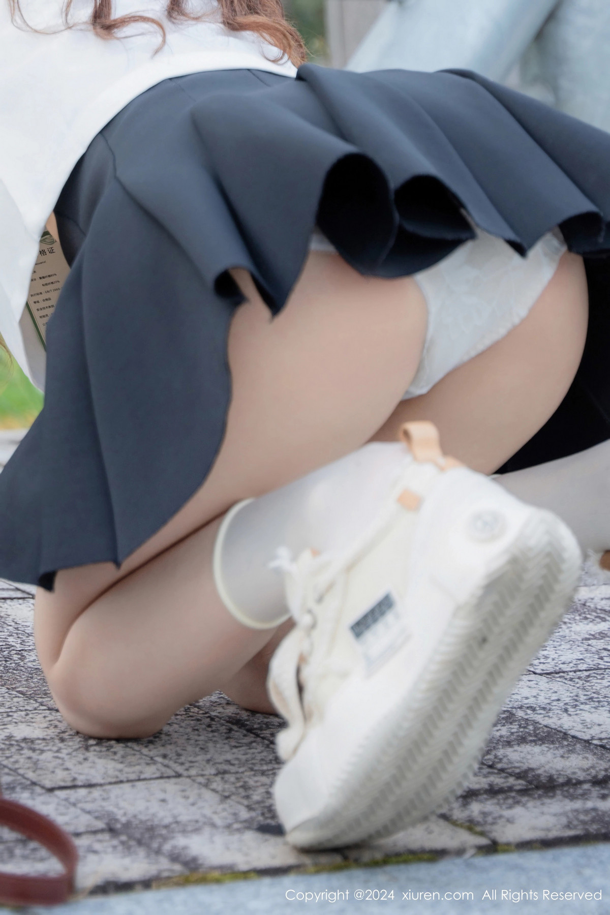 [秀人网] 2024.08.01 No.8948 拍黄瓜girl 制服美腿  第51张