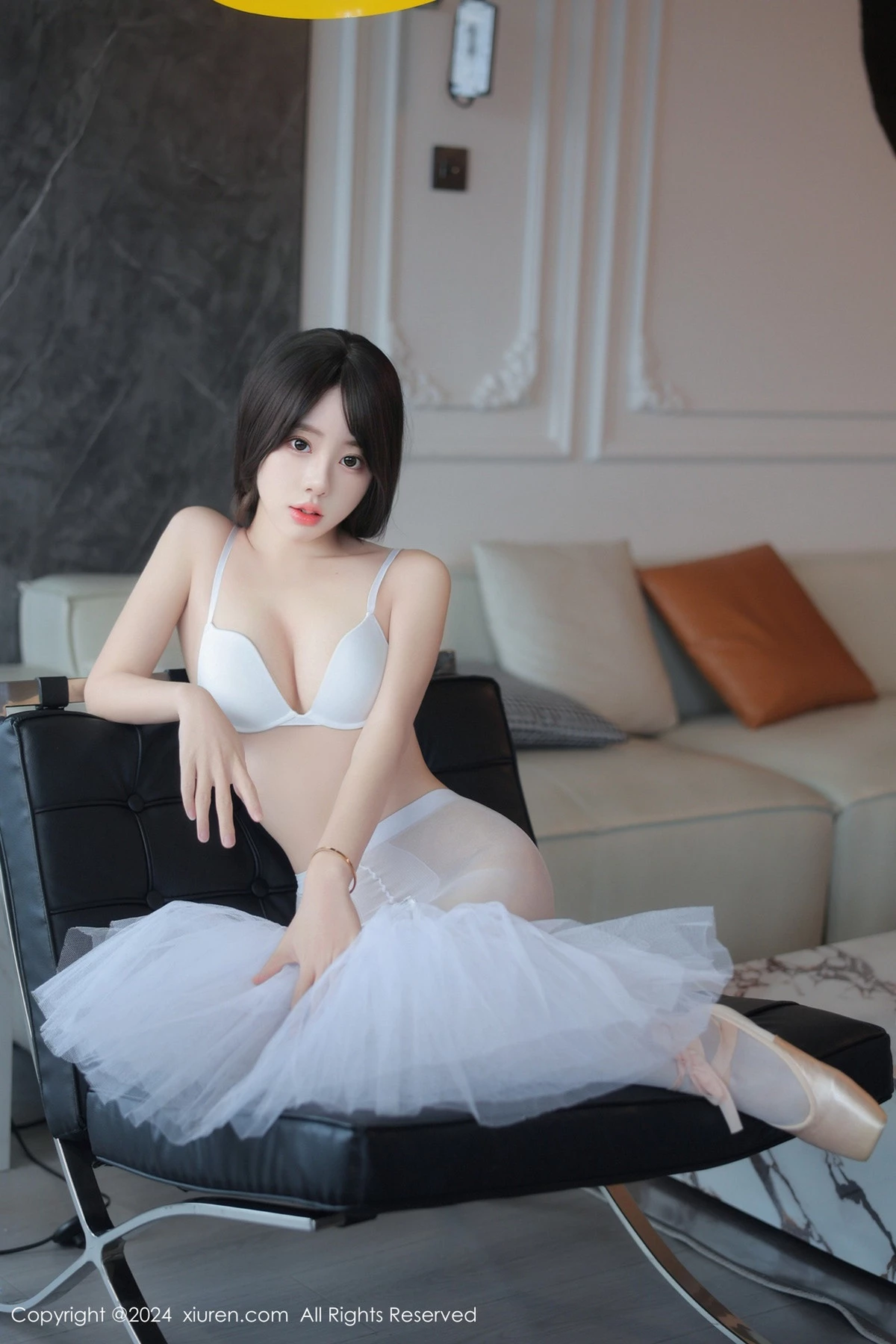 [秀人网] 2024.05.17 No.8564 桃妖夭 丝袜美腿  第18张