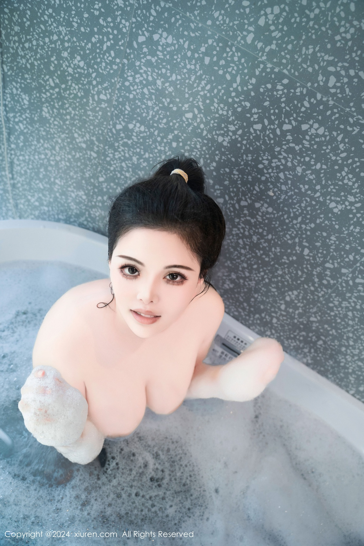 [秀人网] 2024.08.08 No.8981 陈三穗 黑丝美腿  第67张