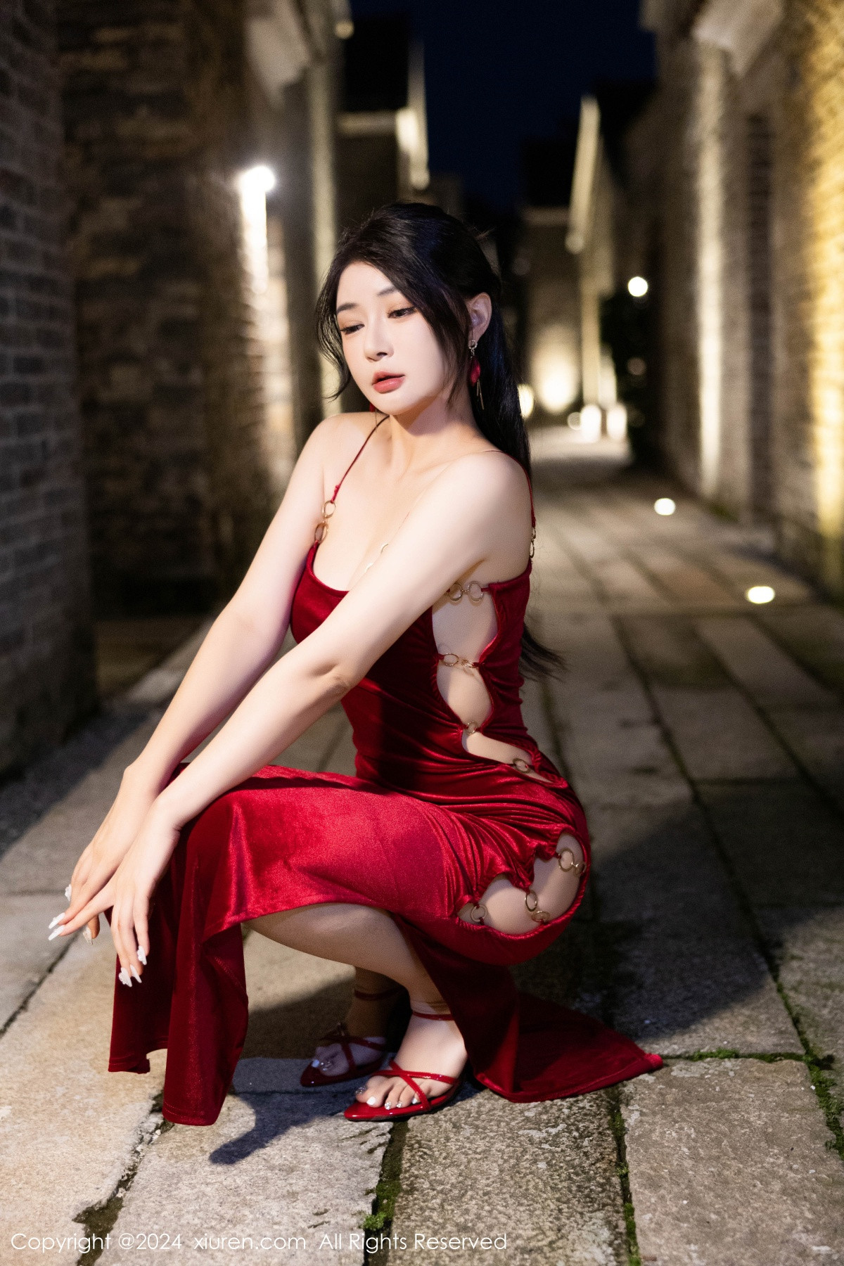 [秀人网] 2024.10.22 No.9327 凯竹Quinn 长裙美腿  第28张