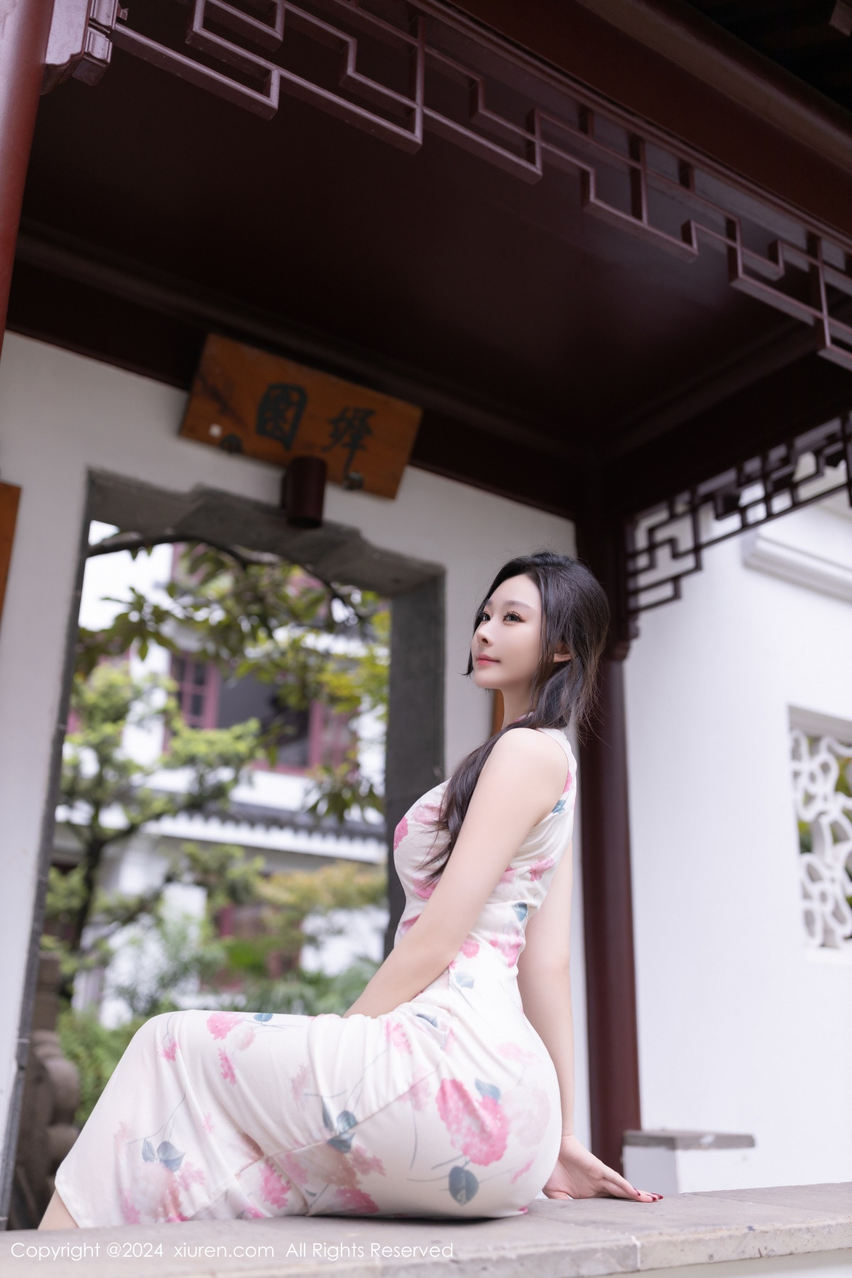 [秀人网] 2024.08.29 No.9087 小逗逗 丝袜美腿  第8张