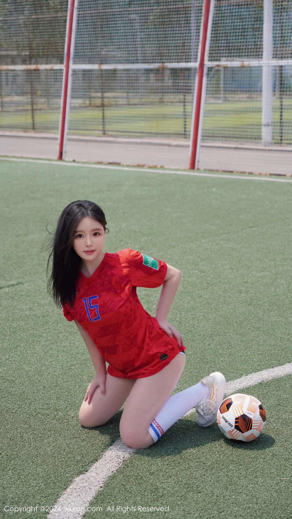 [秀人网] 2024.06.20 No.8733 小薯条nienie 美腿丝袜  第16张