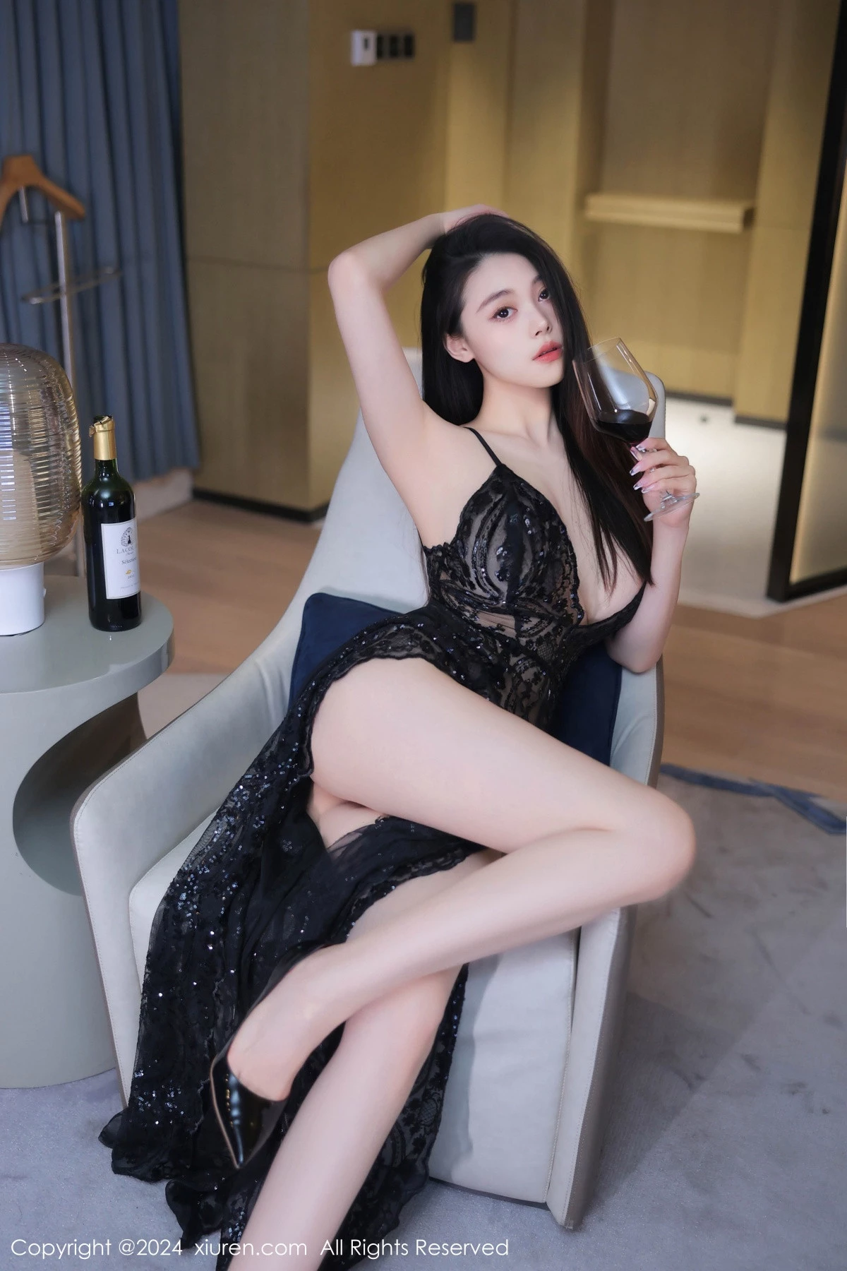 [秀人网] 2024.04.26 No.8453 清妙 长腿长裙  第8张