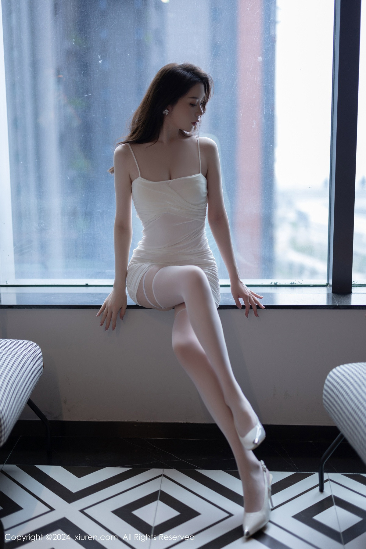 [秀人网] 2024.07.30 No.8941 梦心玥 丝袜美腿  第20张