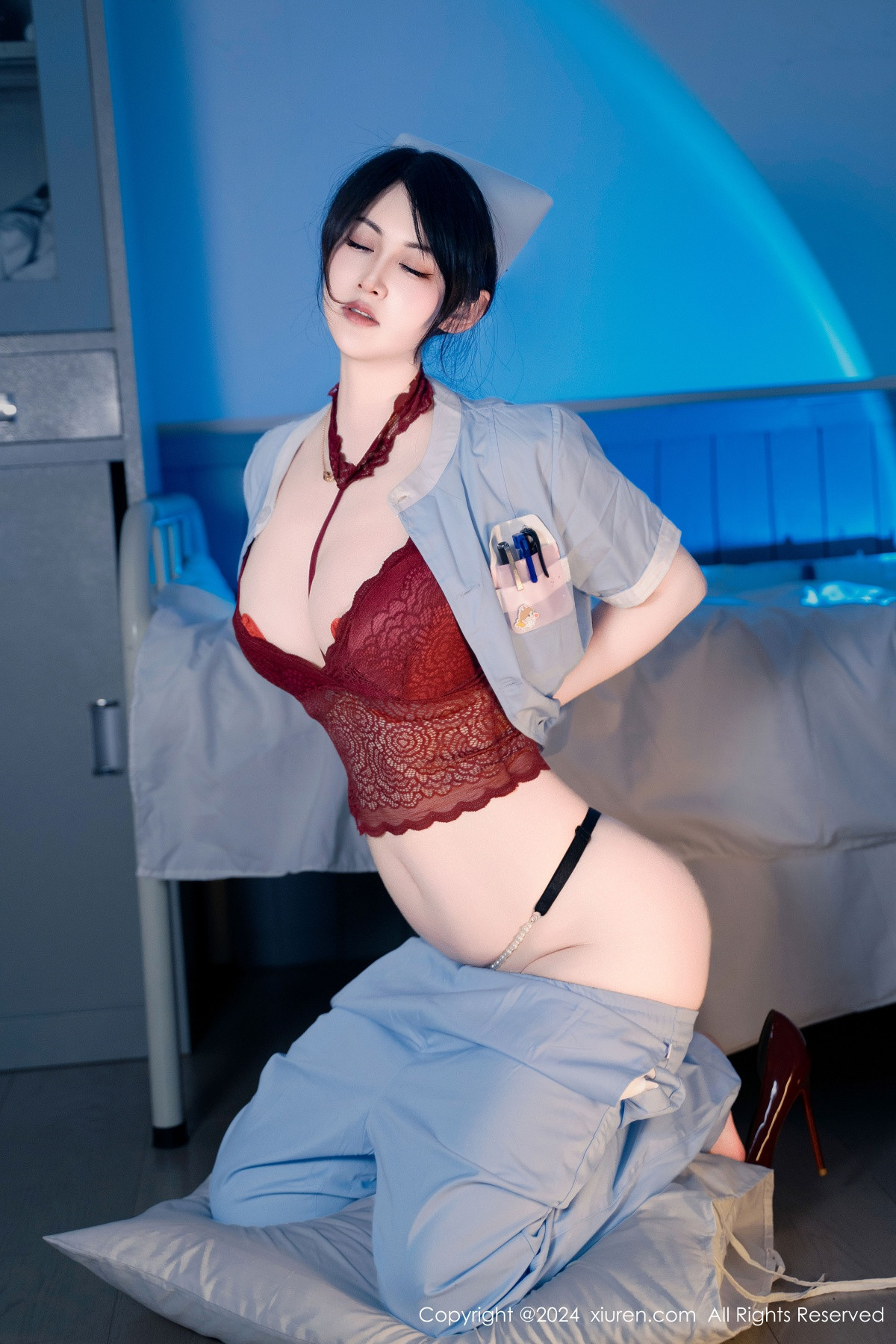 [秀人网] 2024.07.15 No.8859 诗诗kiki 美臀性感  第25张