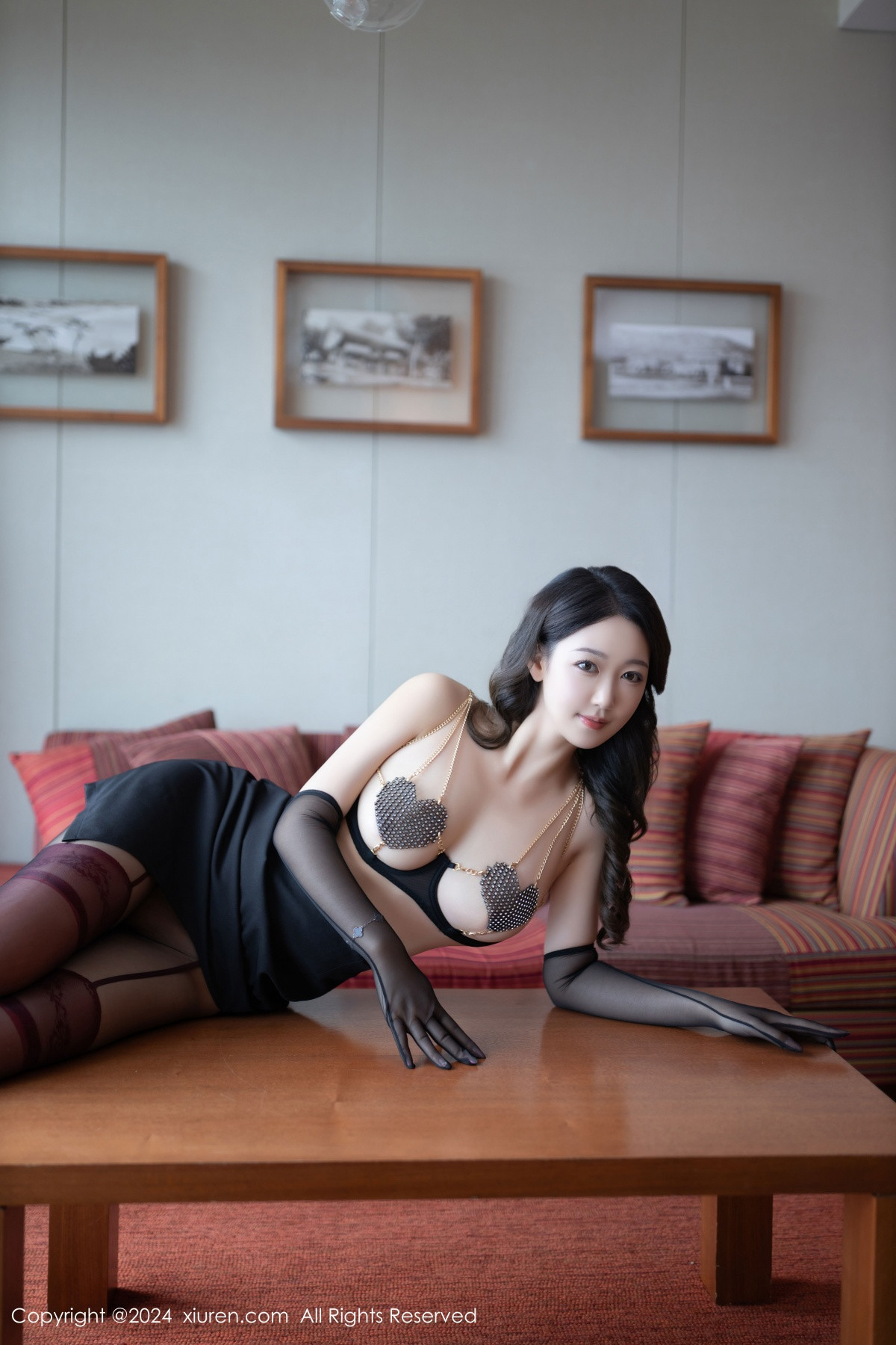 [秀人网] 2024.09.29 No.9231 唐安琪 黑丝美腿  第25张