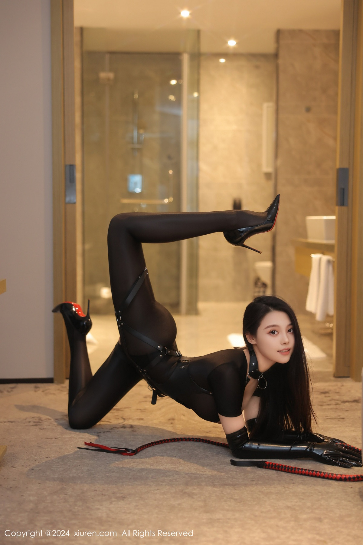 [秀人网] 2024.07.08 No.8823 清妙 黑丝美腿  第44张