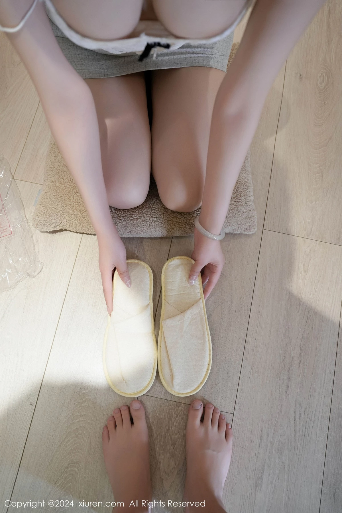 [秀人网] 2024.05.17 No.8557 晚苏susu 丝袜美腿  第63张