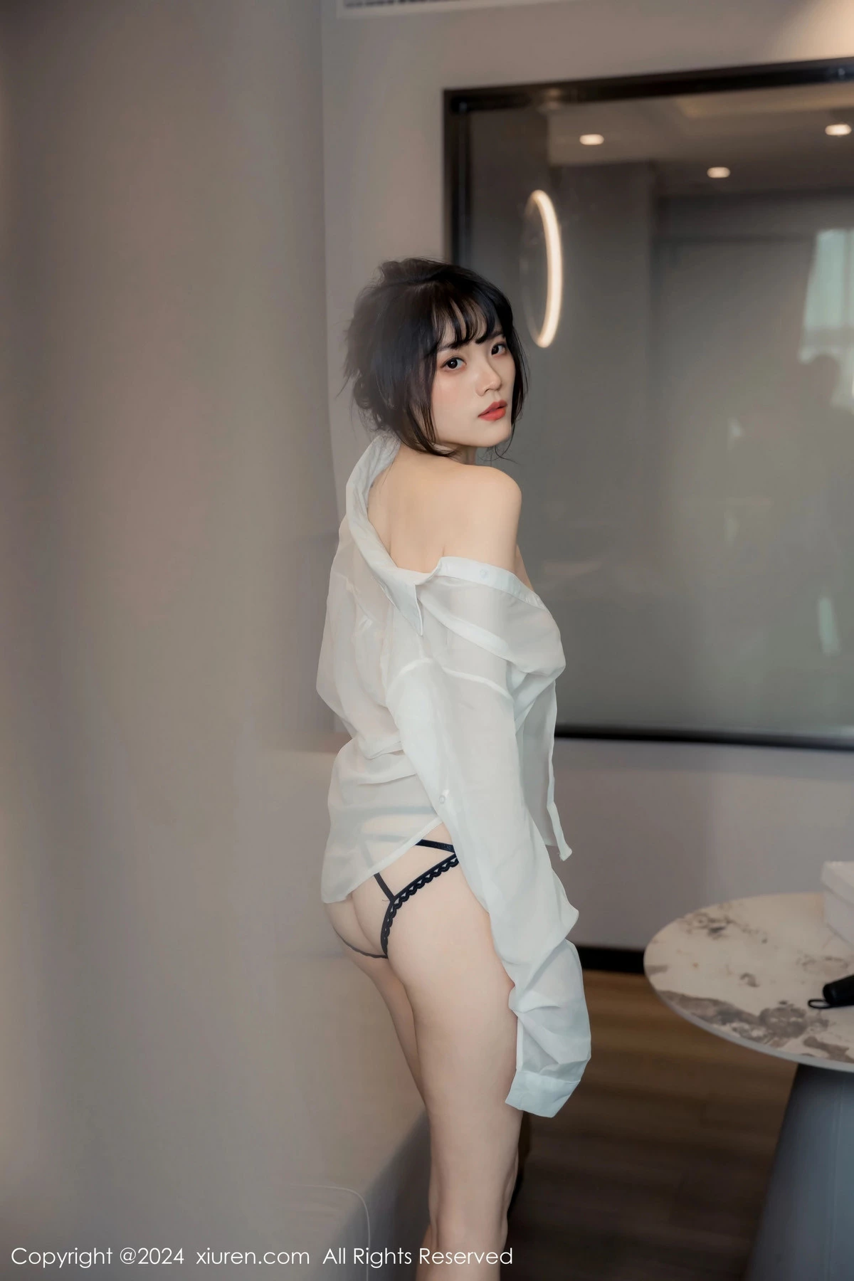 [秀人网] 2024.04.01 No.8320 唐安诺 黑丝美腿  第53张