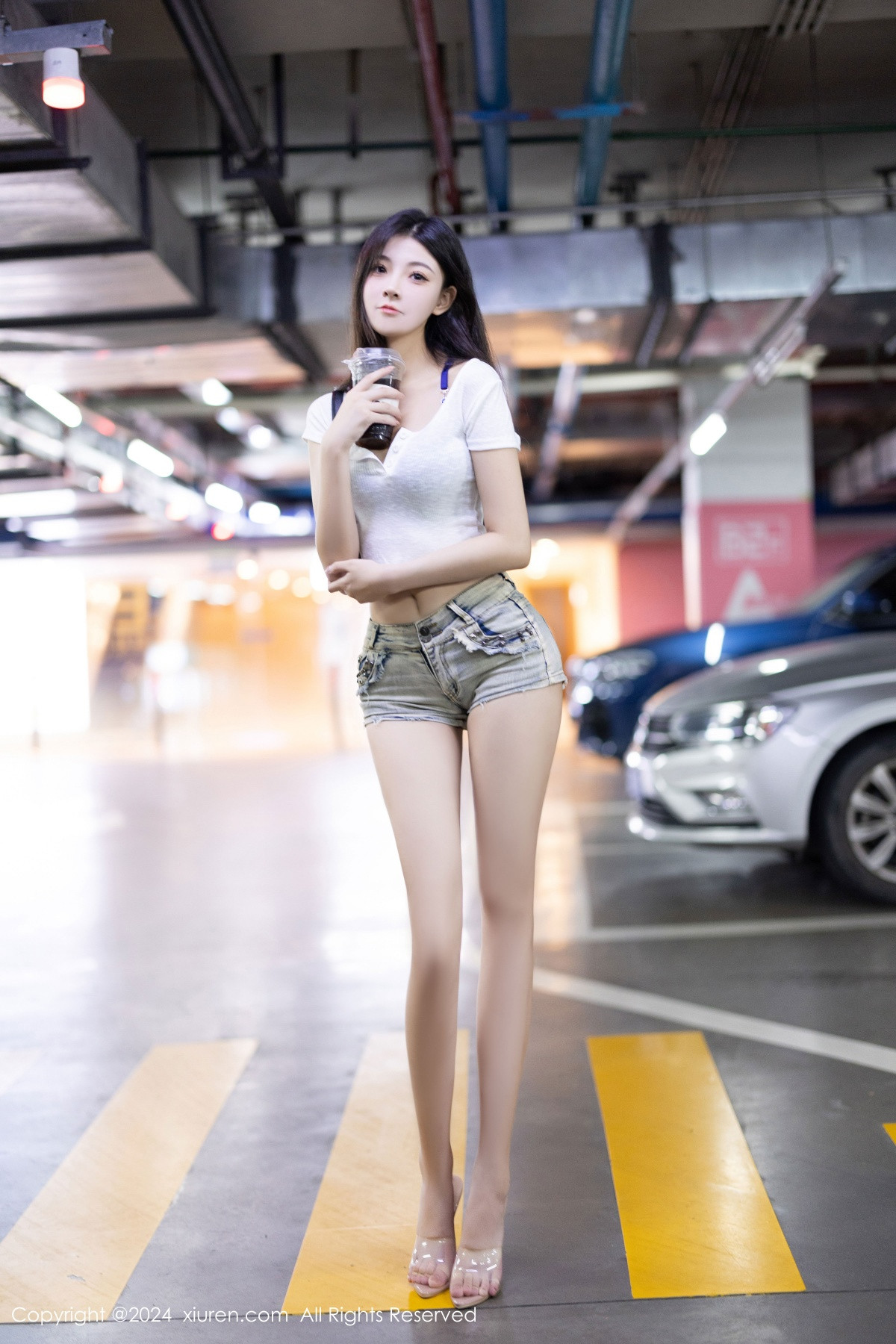 [秀人网] 2024.09.11 No.9141 初梦瑶 丝袜美腿  第9张