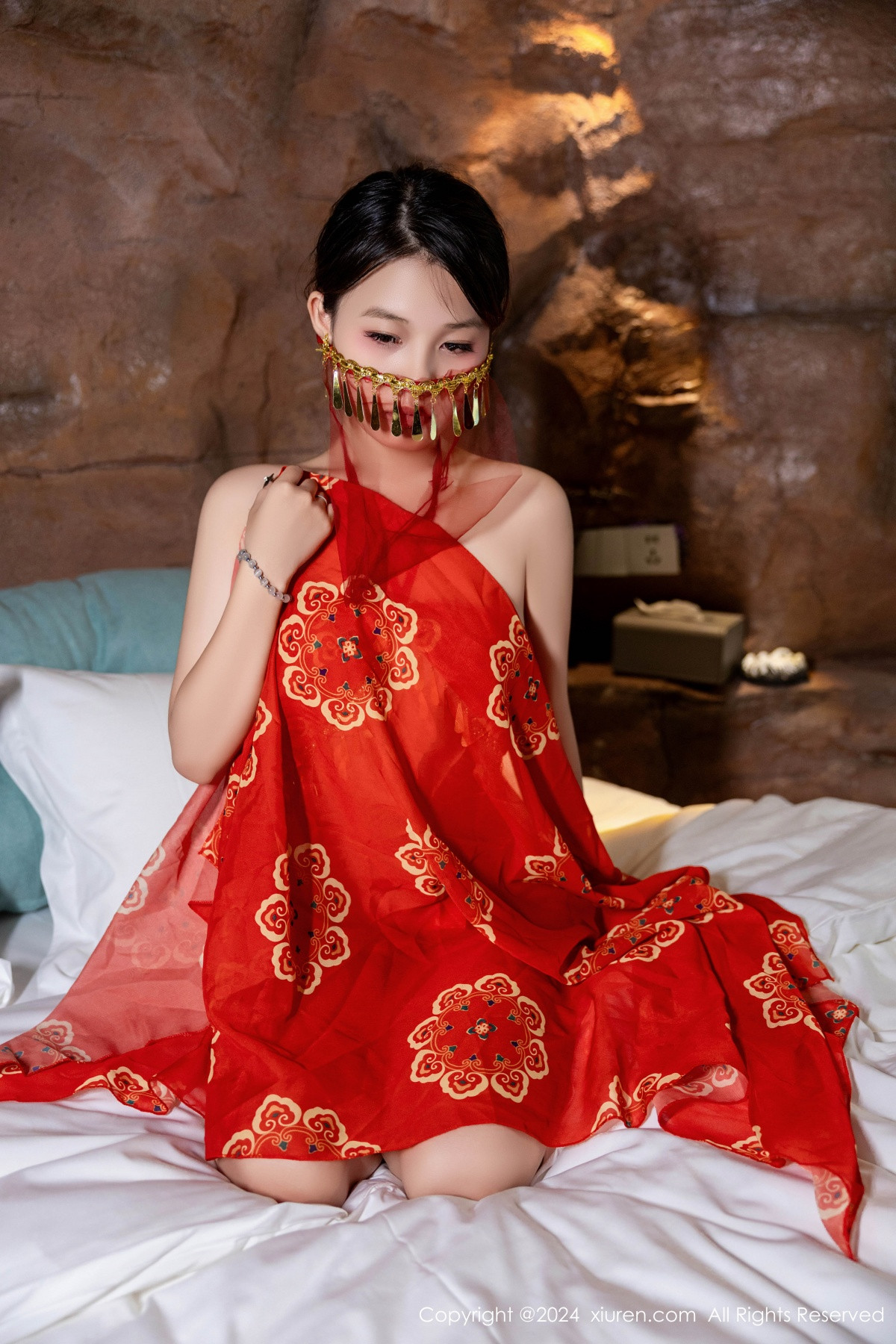 [秀人网] 2024.10.22 No.9323 吴婷婉 性感美腿  第31张