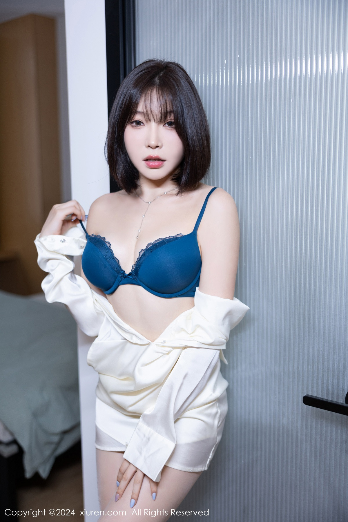 [秀人网] 2024.08.02 No.8963 徐莉芝Booty 丝袜美腿  第50张