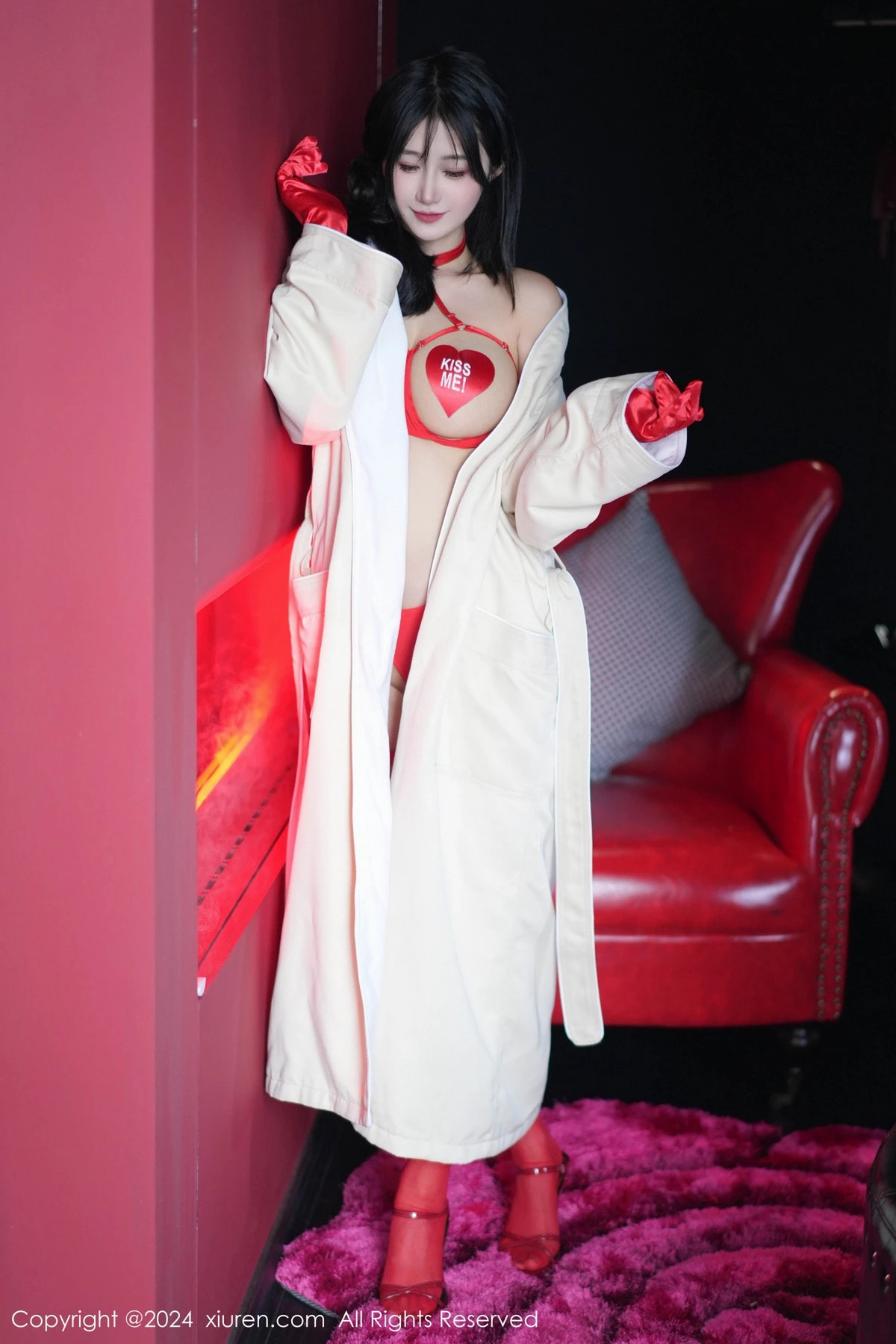 [秀人网] 2024.05.17 No.8555 laura阿姣 清纯美腿  第7张