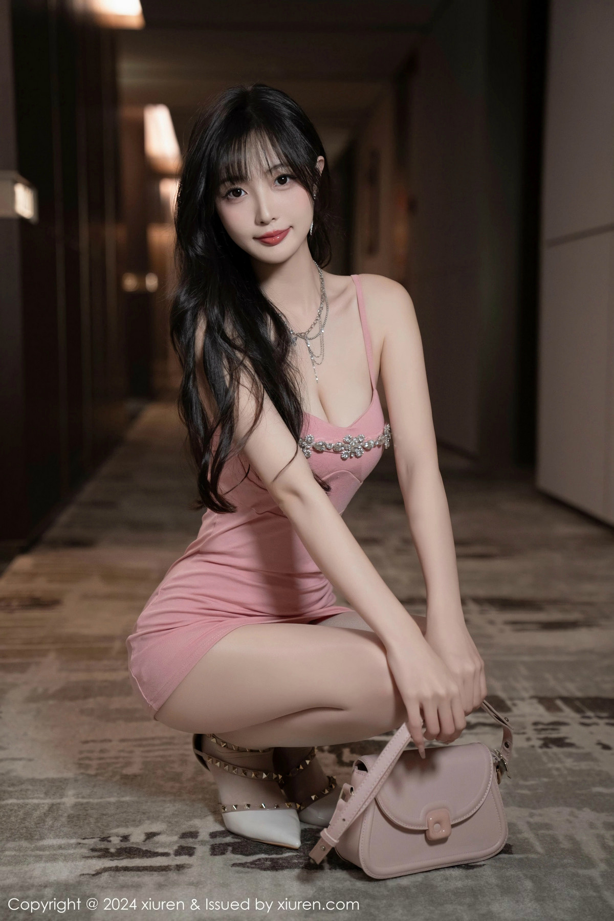 [秀人网] 2024.11.01 No.9380 林星阑 丝袜美腿  第24张