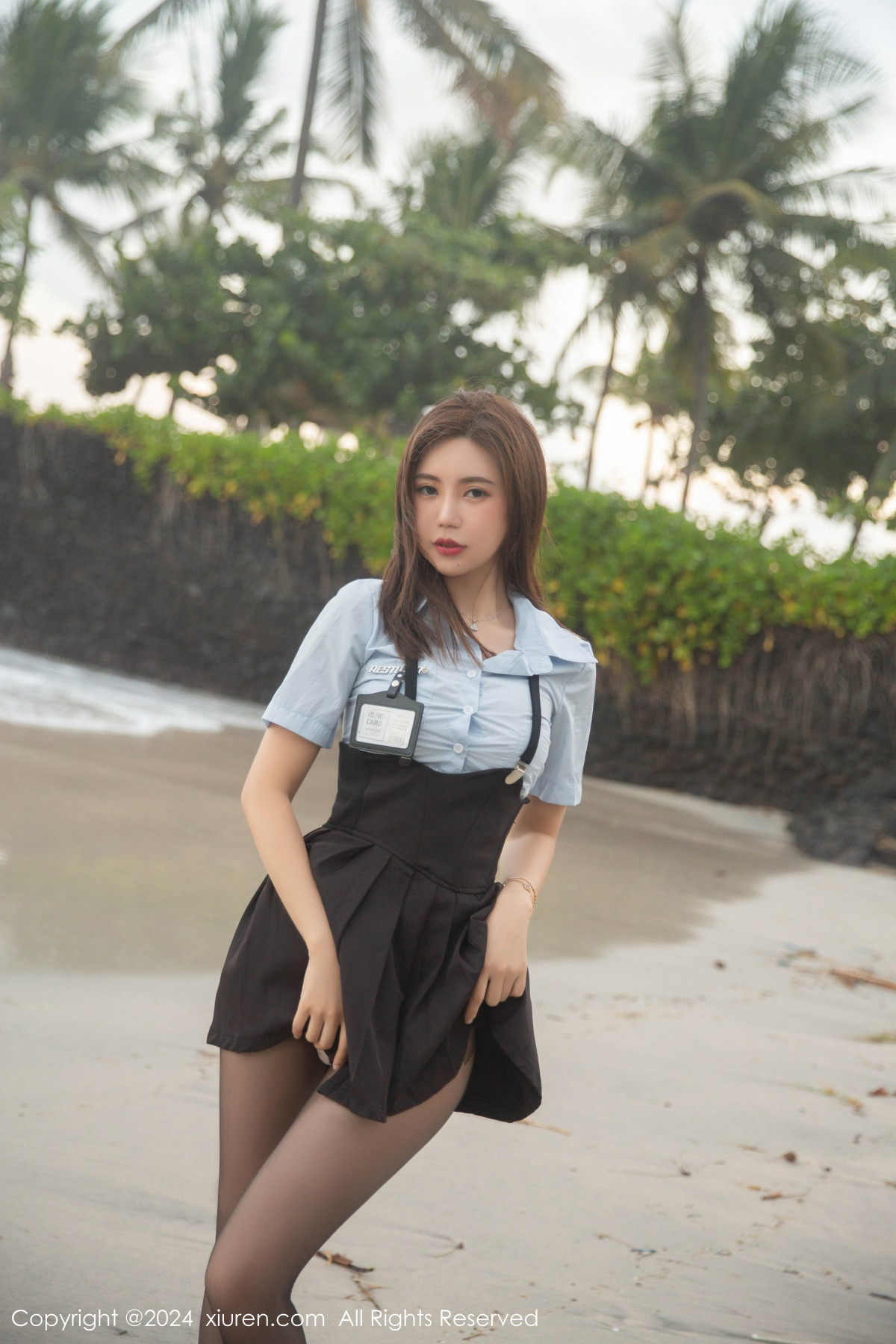 [秀人网] 2024.06.25 No.8752 绮里嘉ula 海边沙滩  第17张