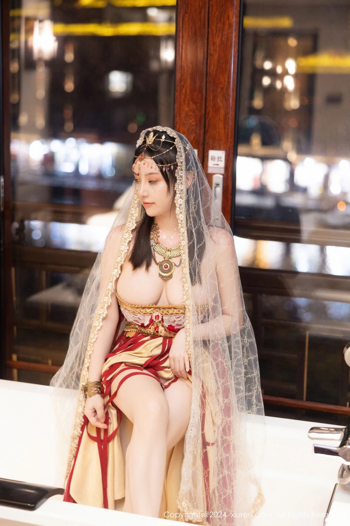 [秀人网] 2024.04.07 No.8349 豆瓣酱 美乳性感  第36张