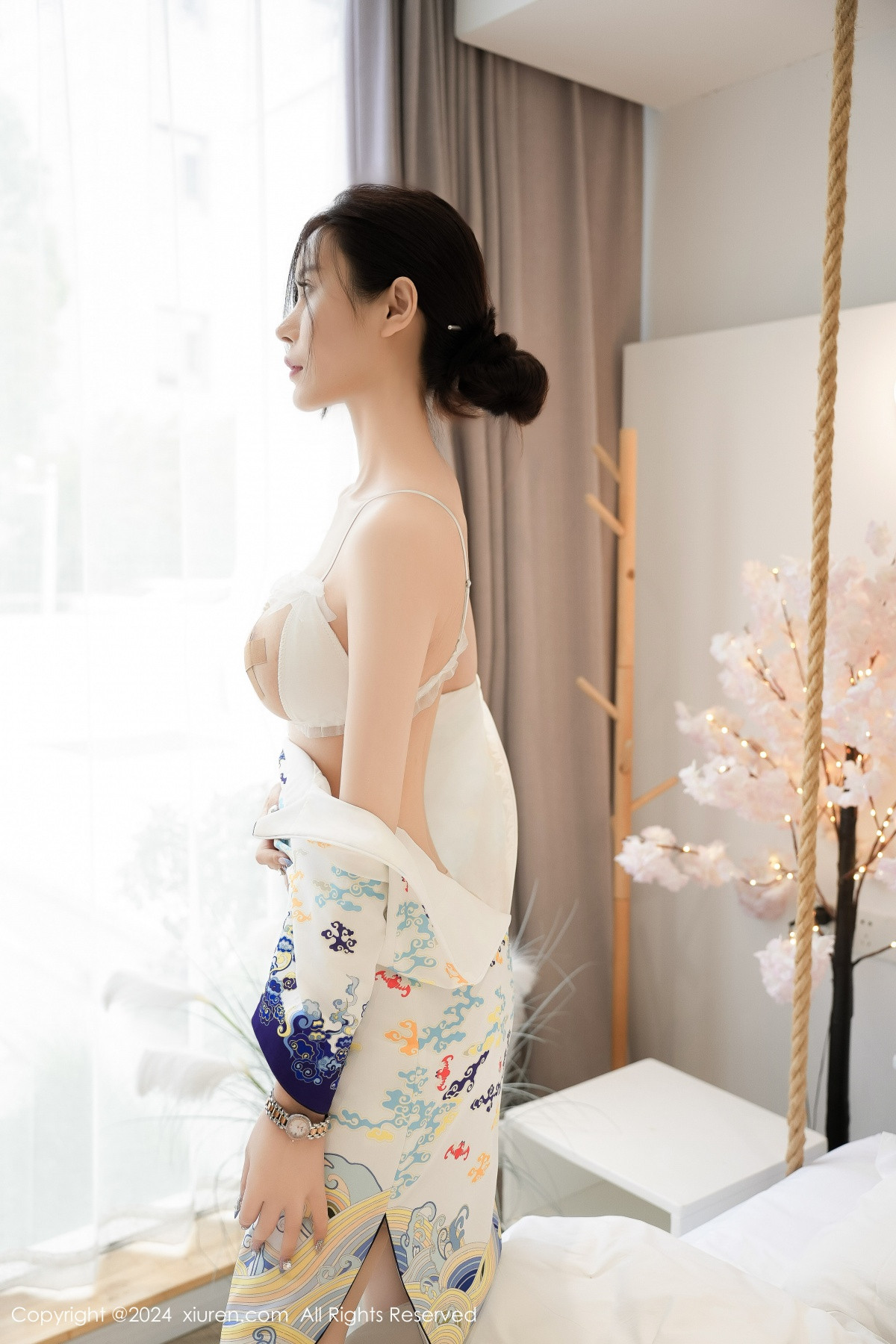 [秀人网] 2024.06.21 No.8745 Erikaki 丝袜美腿  第25张