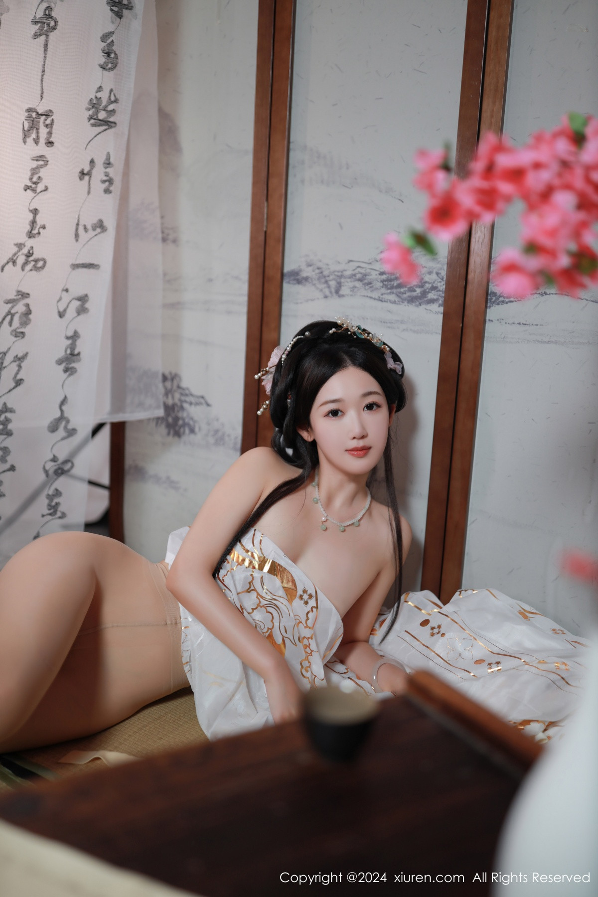 [秀人网] 2024.07.22 No.8898 唐安琪 丝袜美腿  第36张