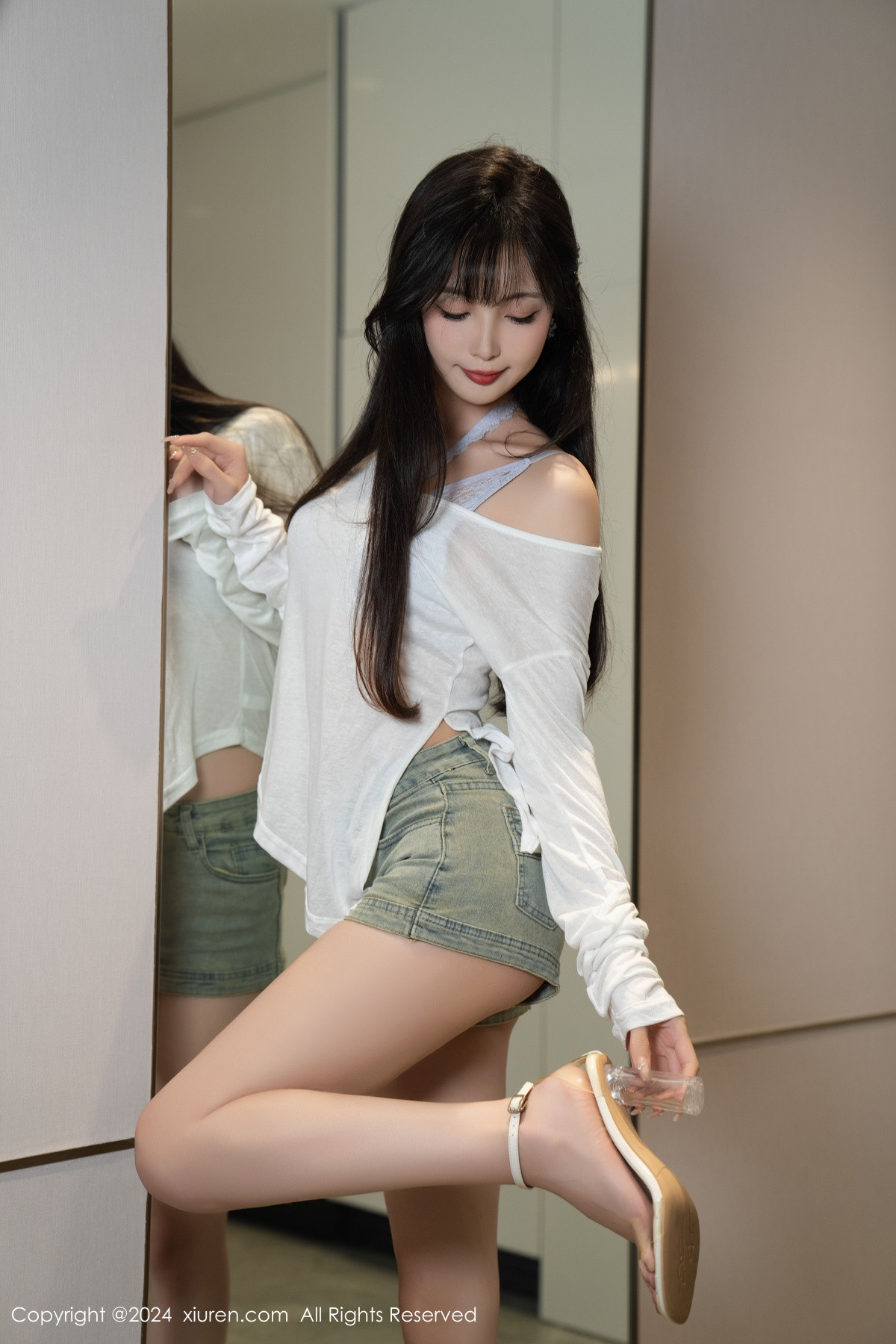 [秀人网] 2024.09.26 No.9215 林星阑 美腿性感  第18张